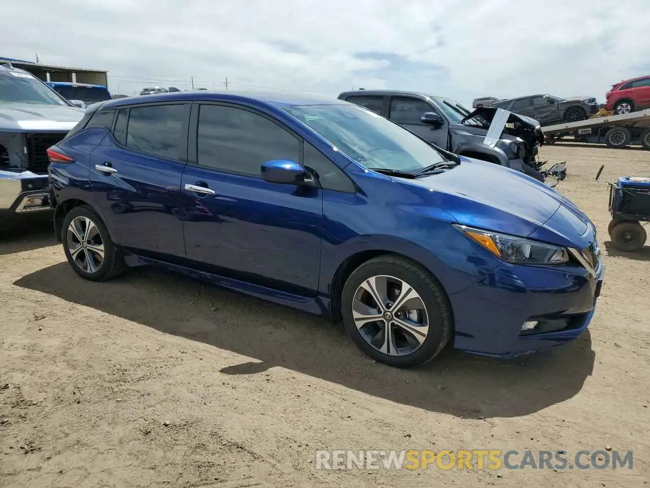 4 fotografías del automóvil dañado 1N4BZ1CV5MC555192 NISSAN LEAF 2021