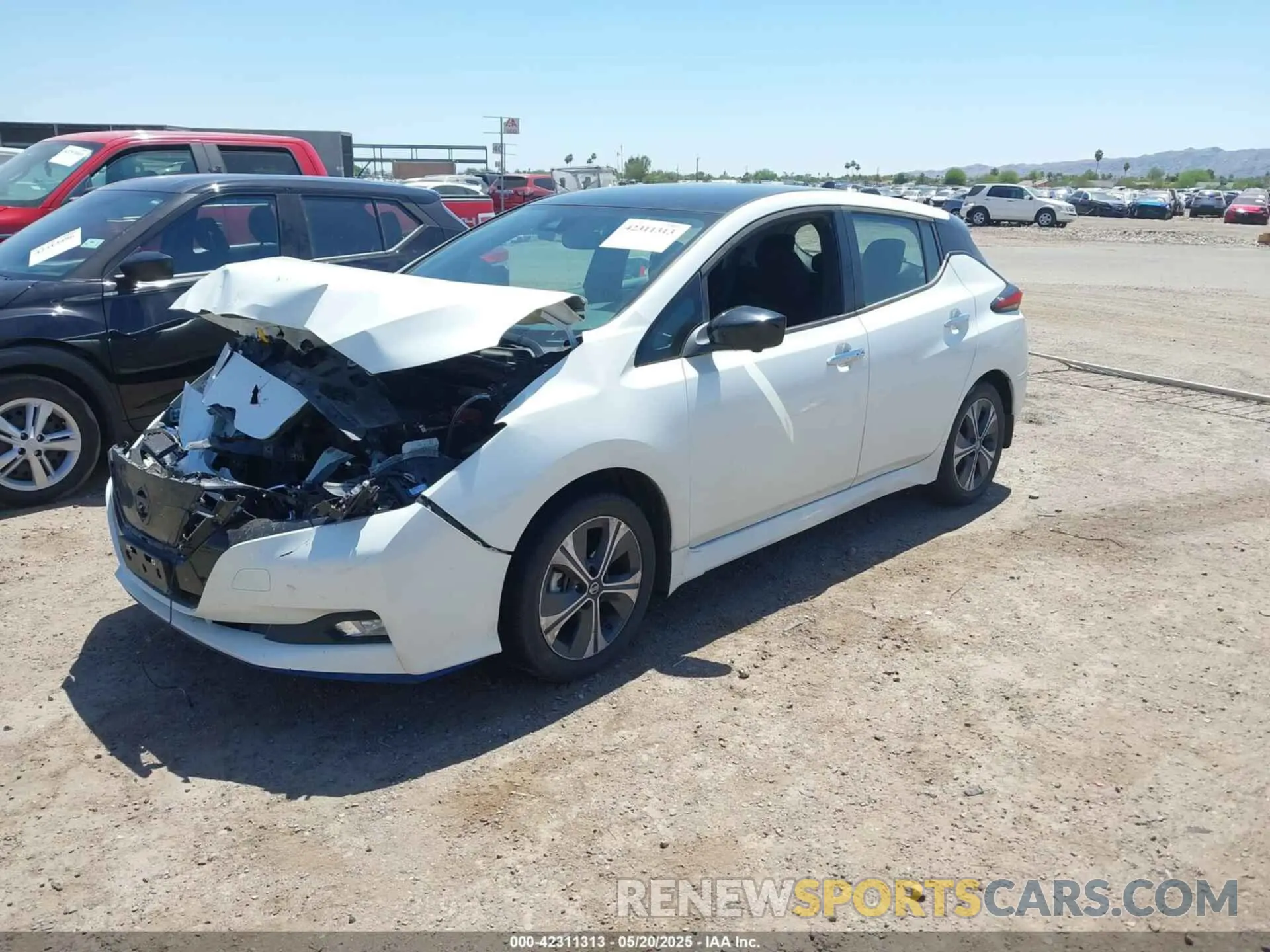 2 fotografías del automóvil dañado 1N4BZ1CV7MC551533 NISSAN LEAF 2021