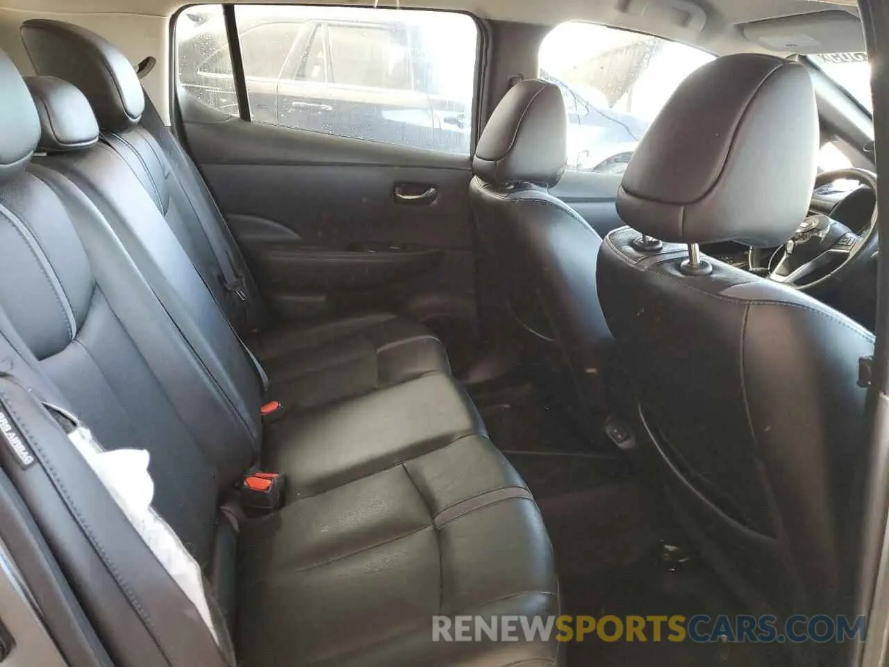 10 fotografías del automóvil dañado 1N4BZ1DV7MC555936 NISSAN LEAF 2021
