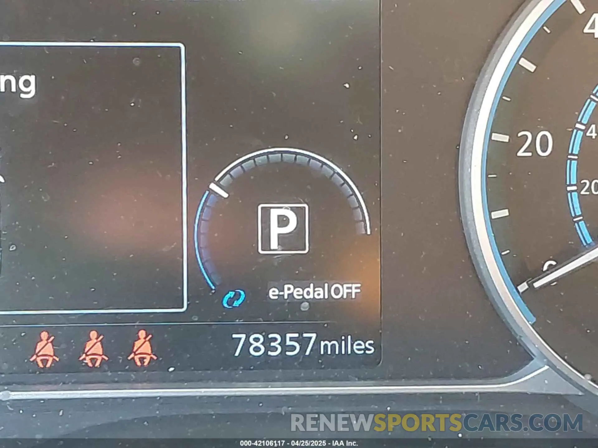 15 fotografías del automóvil dañado 1N4AZ1BV6NC555913 NISSAN LEAF 2022