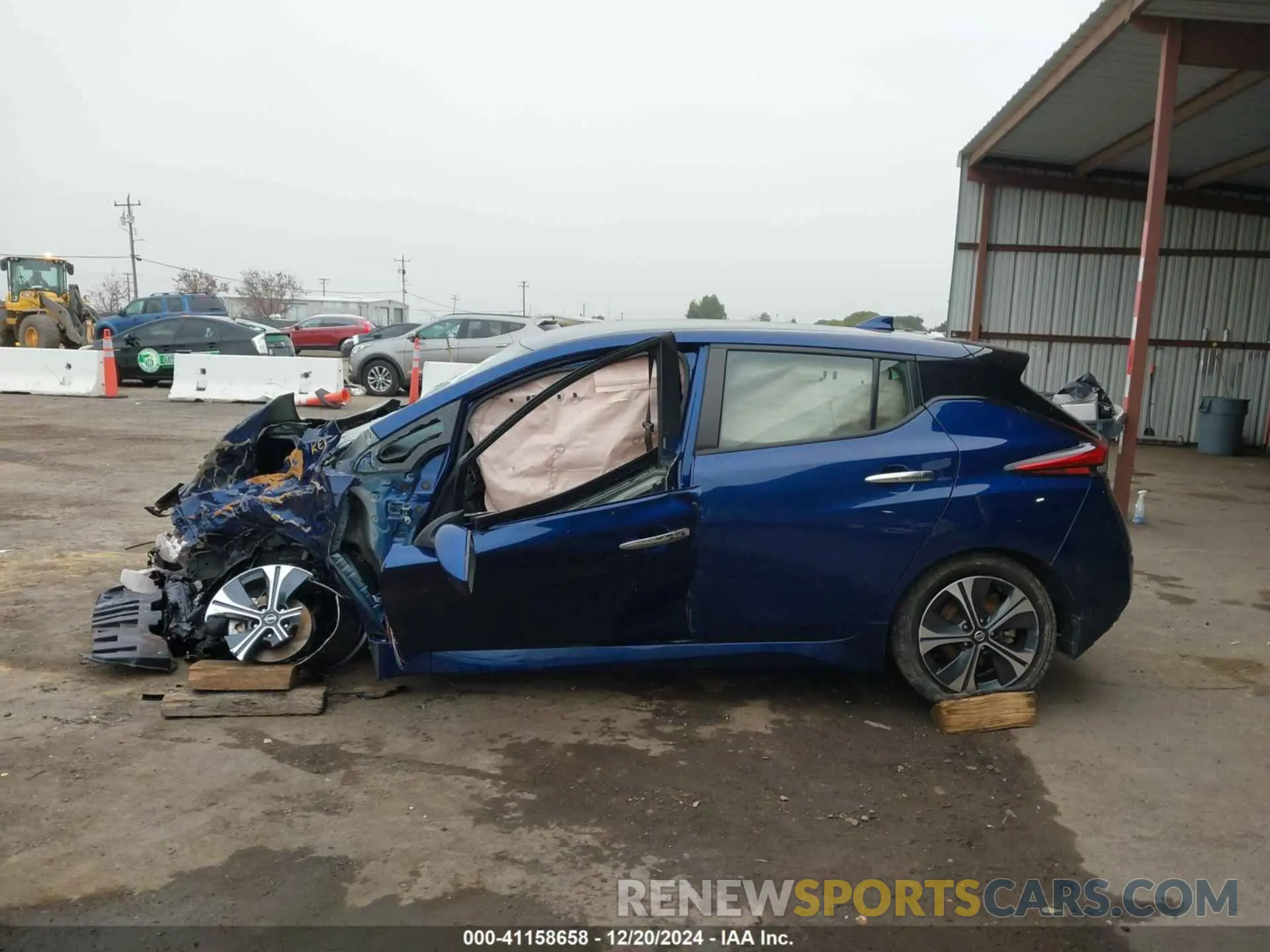 15 fotografías del automóvil dañado 1N4AZ1CV6NC552475 NISSAN LEAF 2022