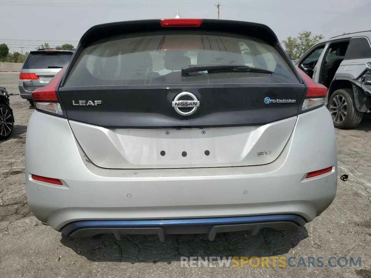 6 fotografías del automóvil dañado 1N4AZ1CVXNC559199 NISSAN LEAF 2022