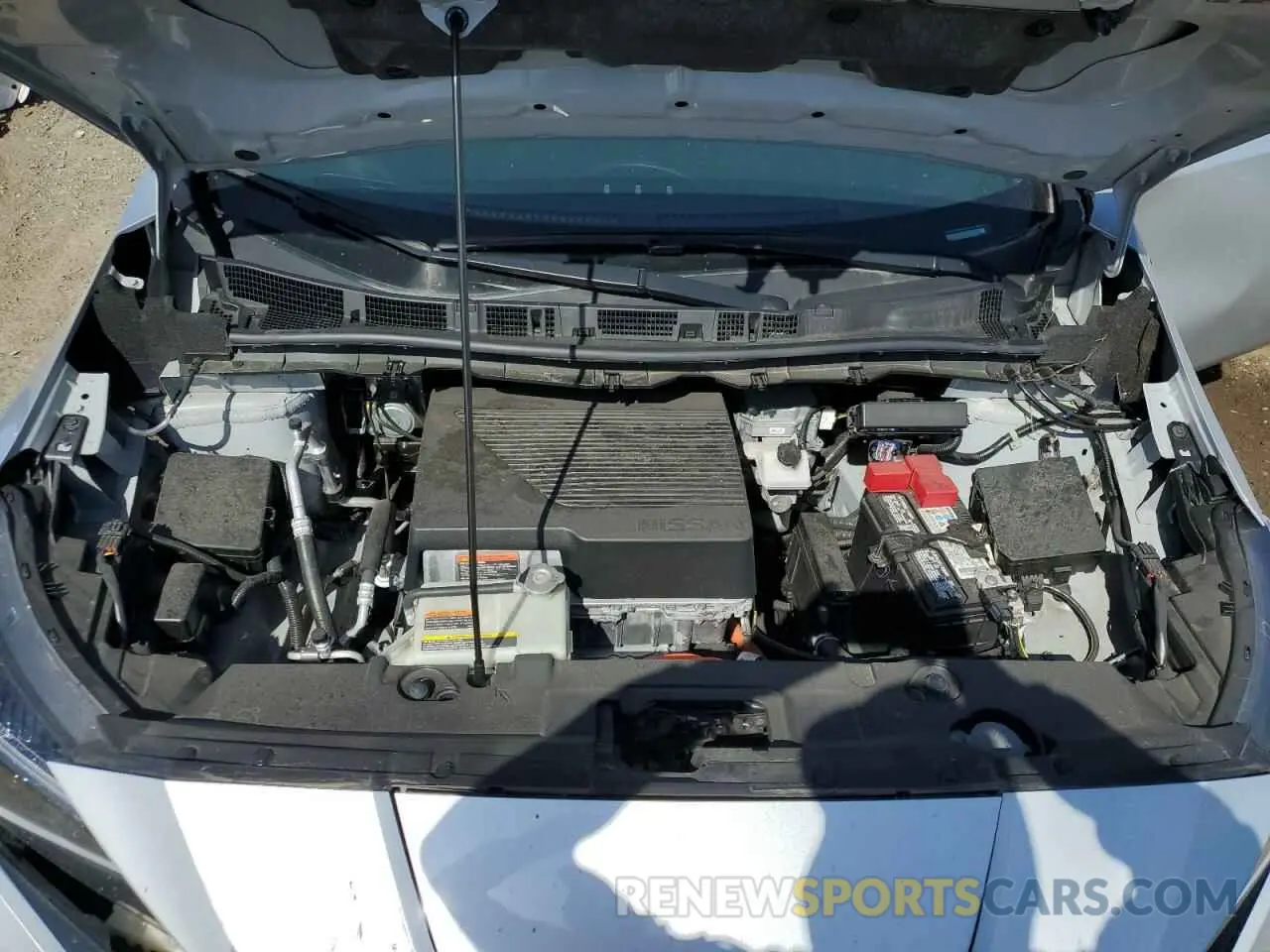 11 fotografías del automóvil dañado 1N4BZ1BV0NC560707 NISSAN LEAF 2022
