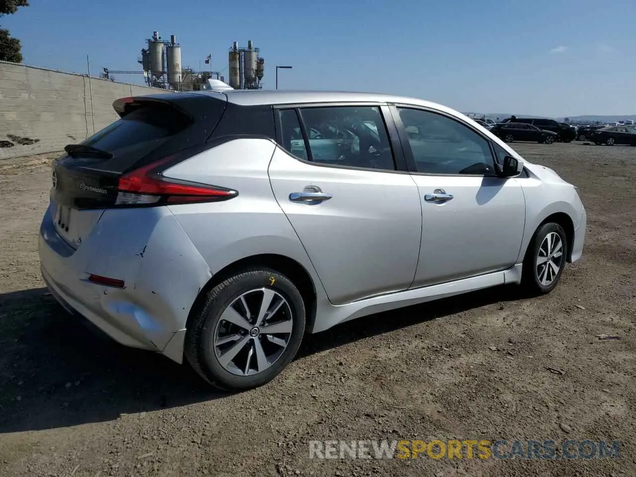 3 fotografías del automóvil dañado 1N4BZ1BV0NC560707 NISSAN LEAF 2022