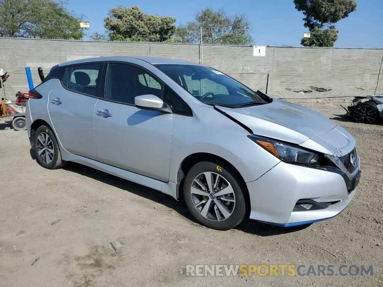 4 fotografías del automóvil dañado 1N4BZ1BV0NC560707 NISSAN LEAF 2022
