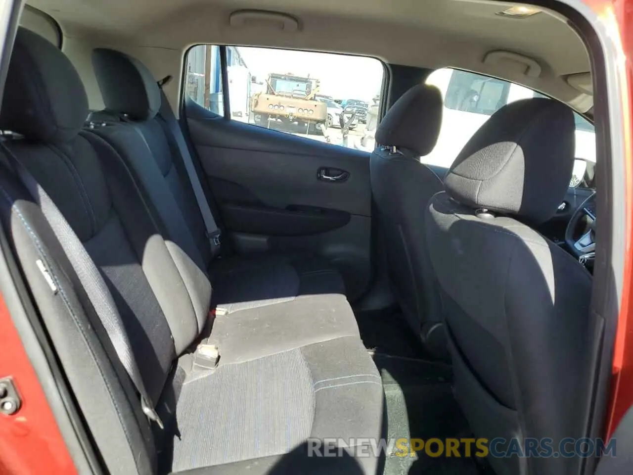 10 fotografías del automóvil dañado 1N4BZ1CV0NC561760 NISSAN LEAF 2022