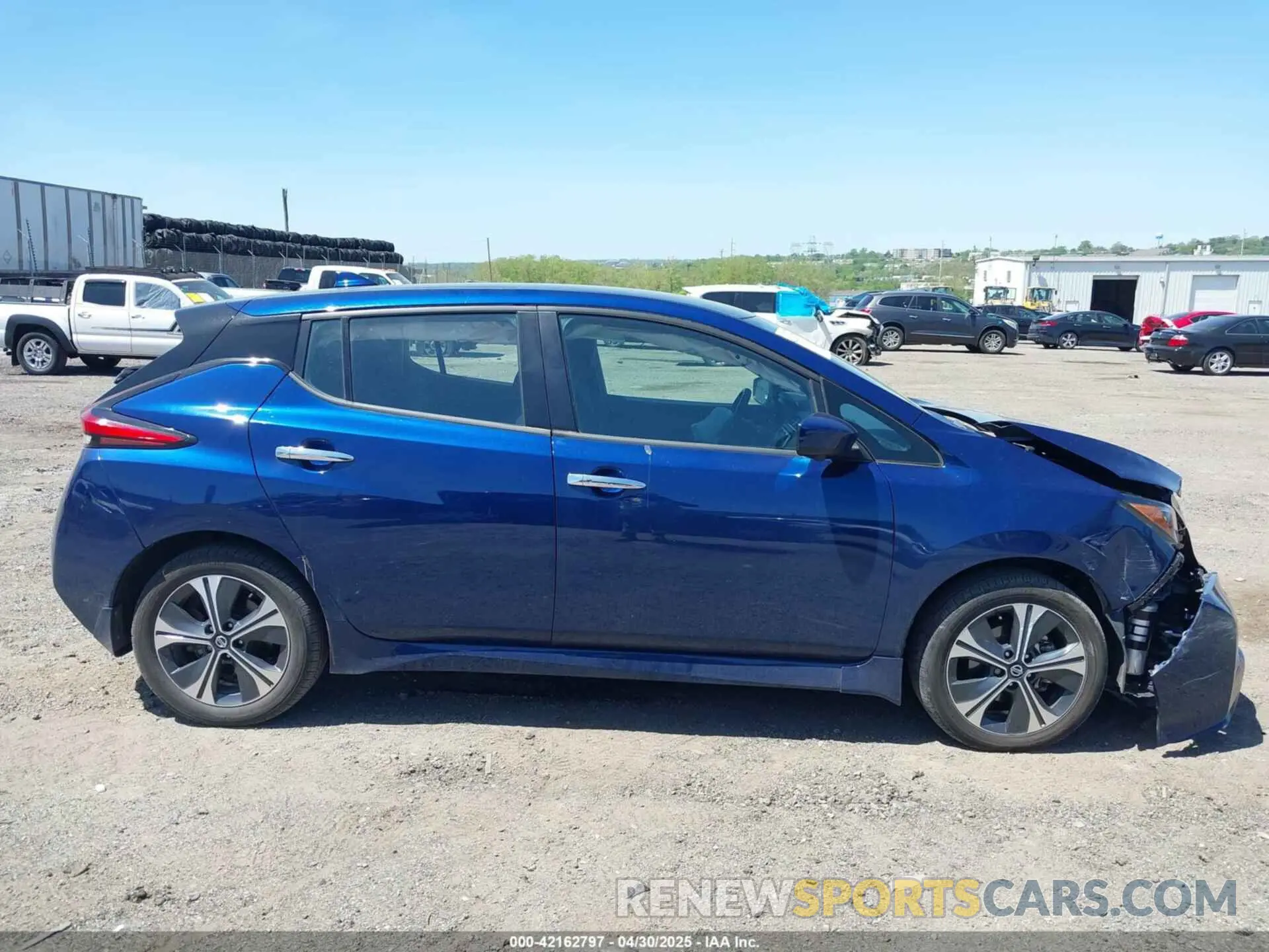 14 fotografías del automóvil dañado 1N4BZ1CV1NC553571 NISSAN LEAF 2022