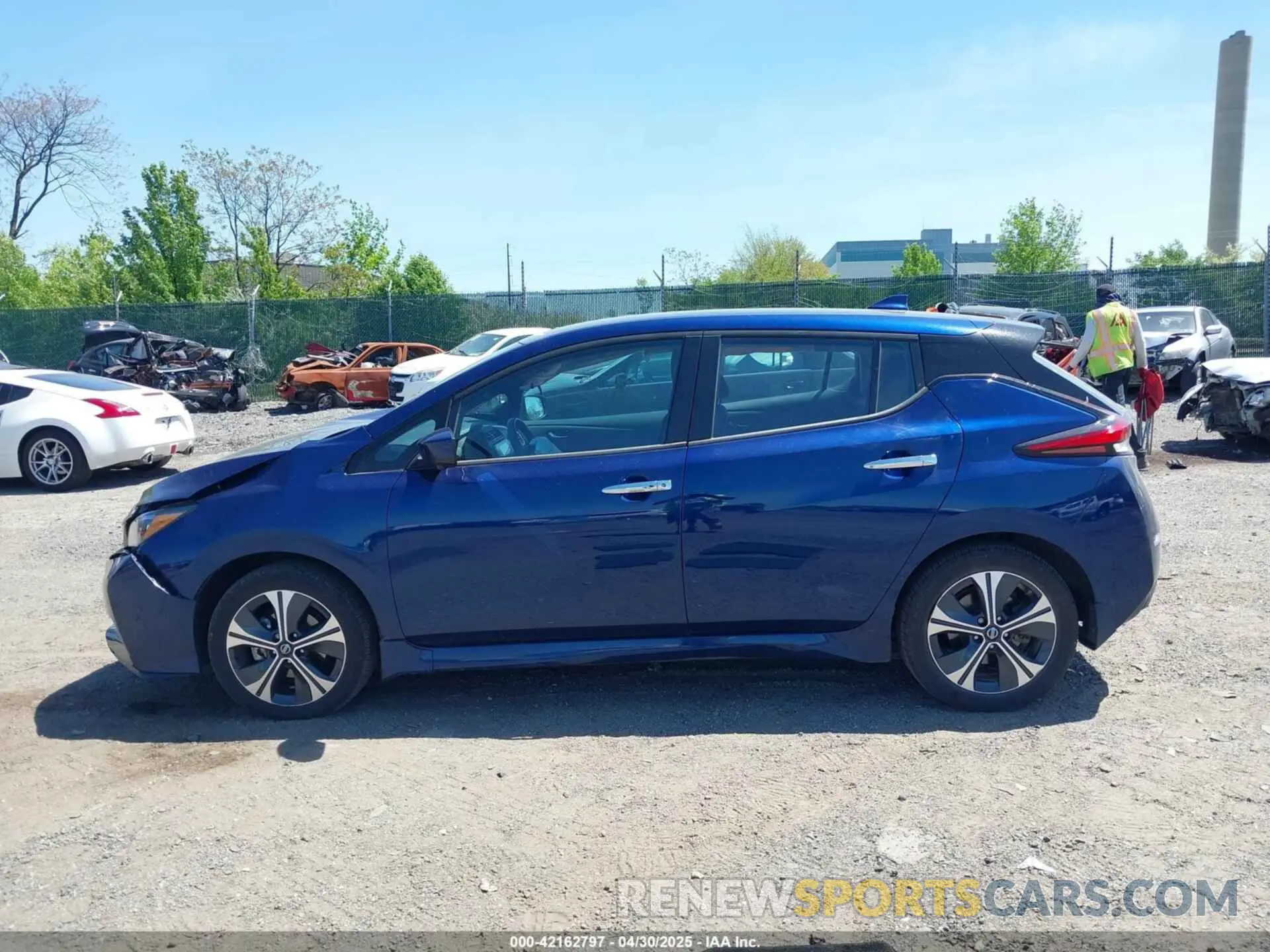 15 fotografías del automóvil dañado 1N4BZ1CV1NC553571 NISSAN LEAF 2022
