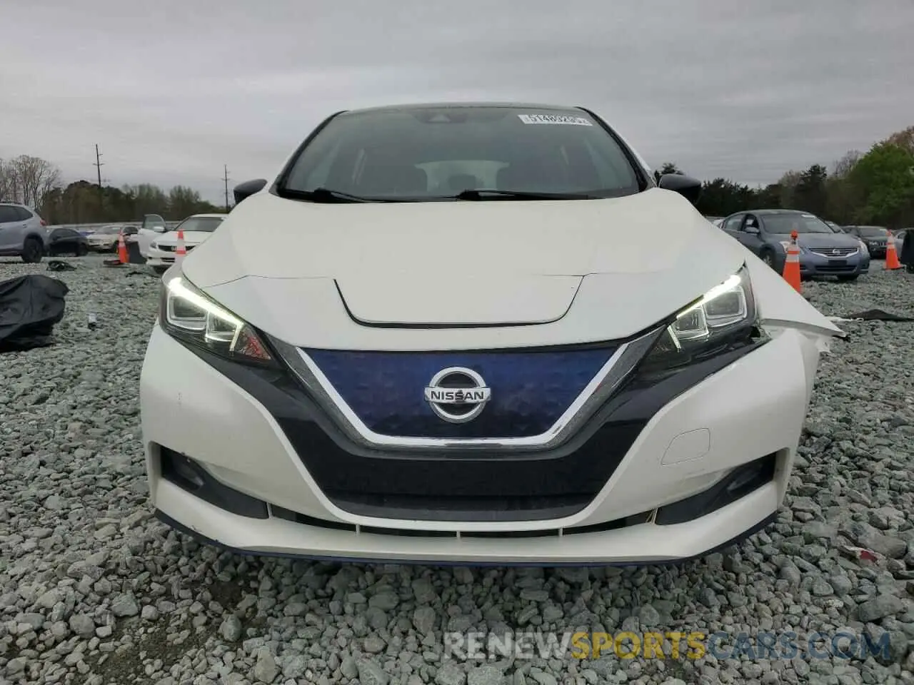 5 fotografías del automóvil dañado 1N4BZ1CV4NC559946 NISSAN LEAF 2022