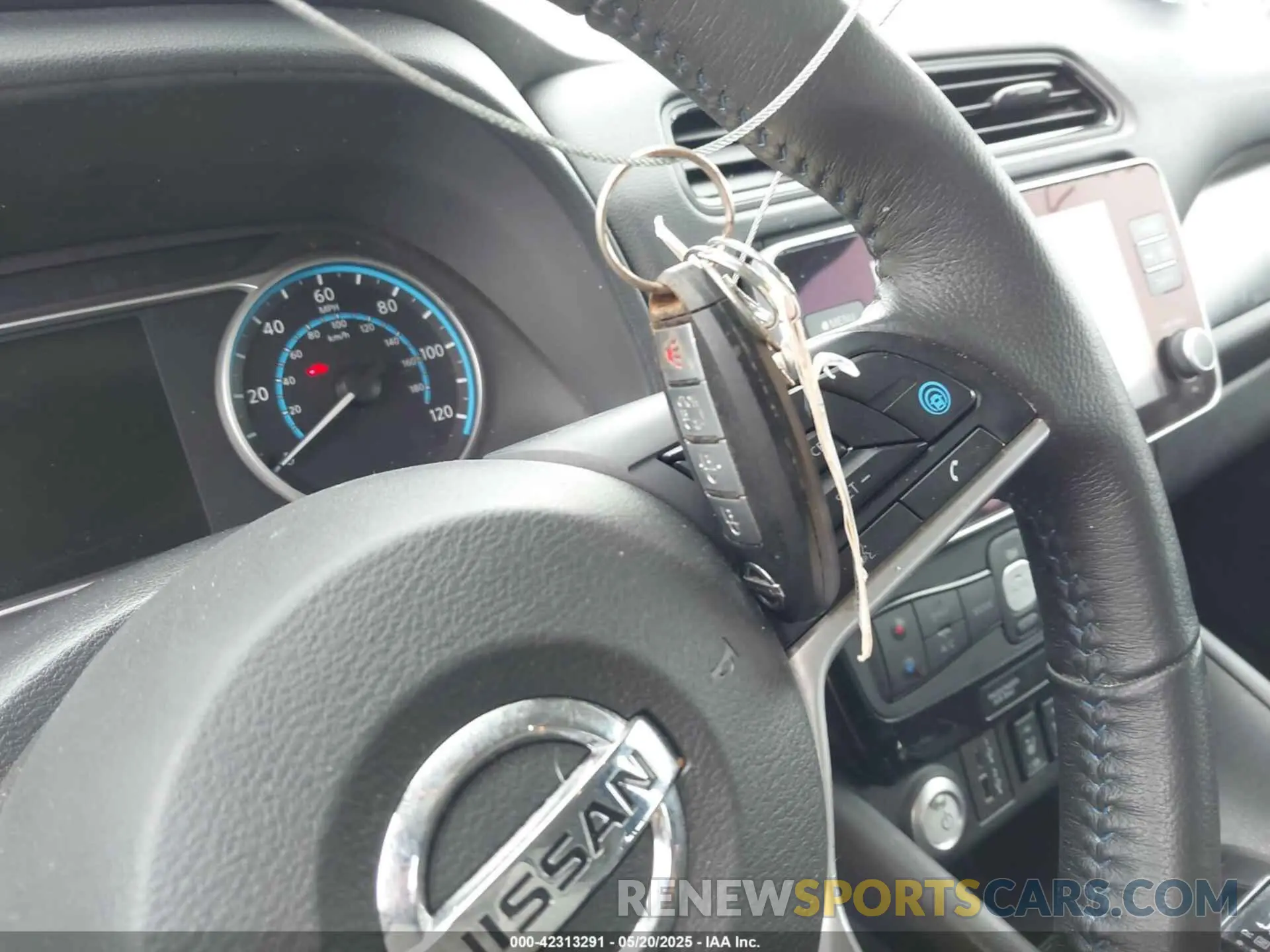 11 fotografías del automóvil dañado 1N4BZ1CV4NC562331 NISSAN LEAF 2022