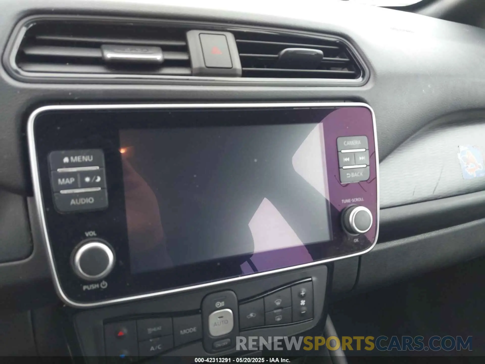 18 fotografías del automóvil dañado 1N4BZ1CV4NC562331 NISSAN LEAF 2022