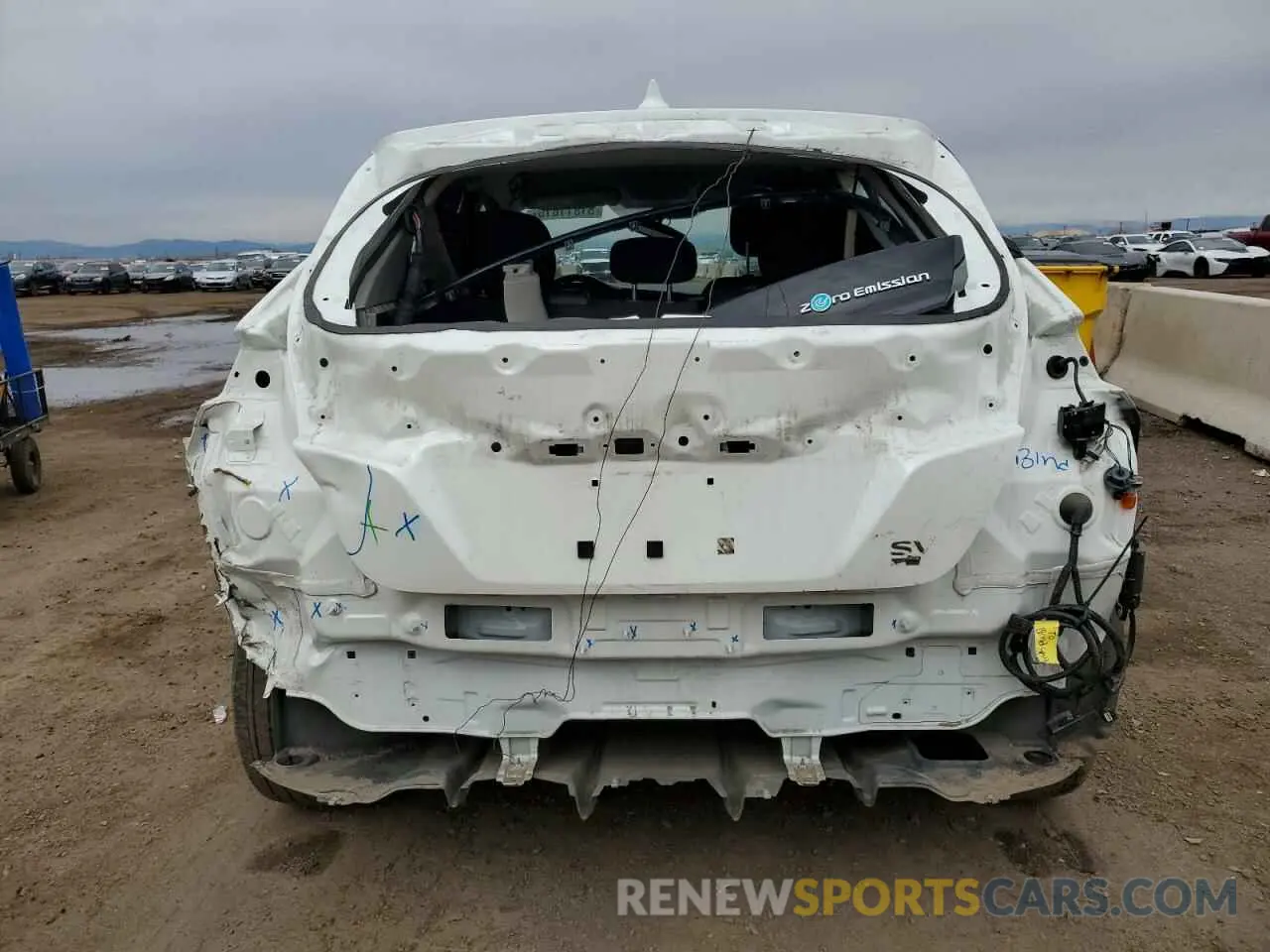 6 fotografías del automóvil dañado 1N4BZ1CV5NC563634 NISSAN LEAF 2022