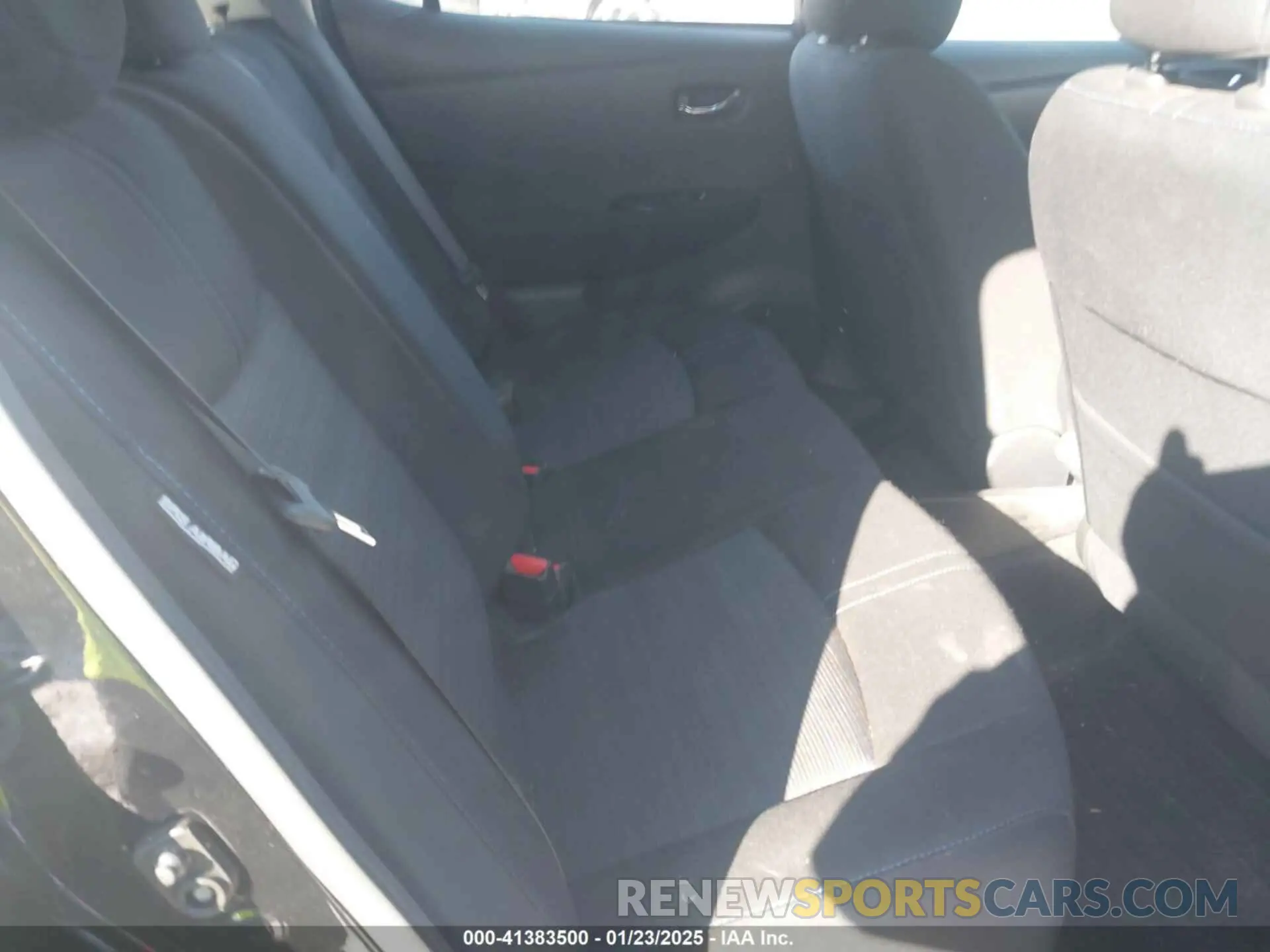 8 fotografías del automóvil dañado 1N4BZ1CV6NC552738 NISSAN LEAF 2022