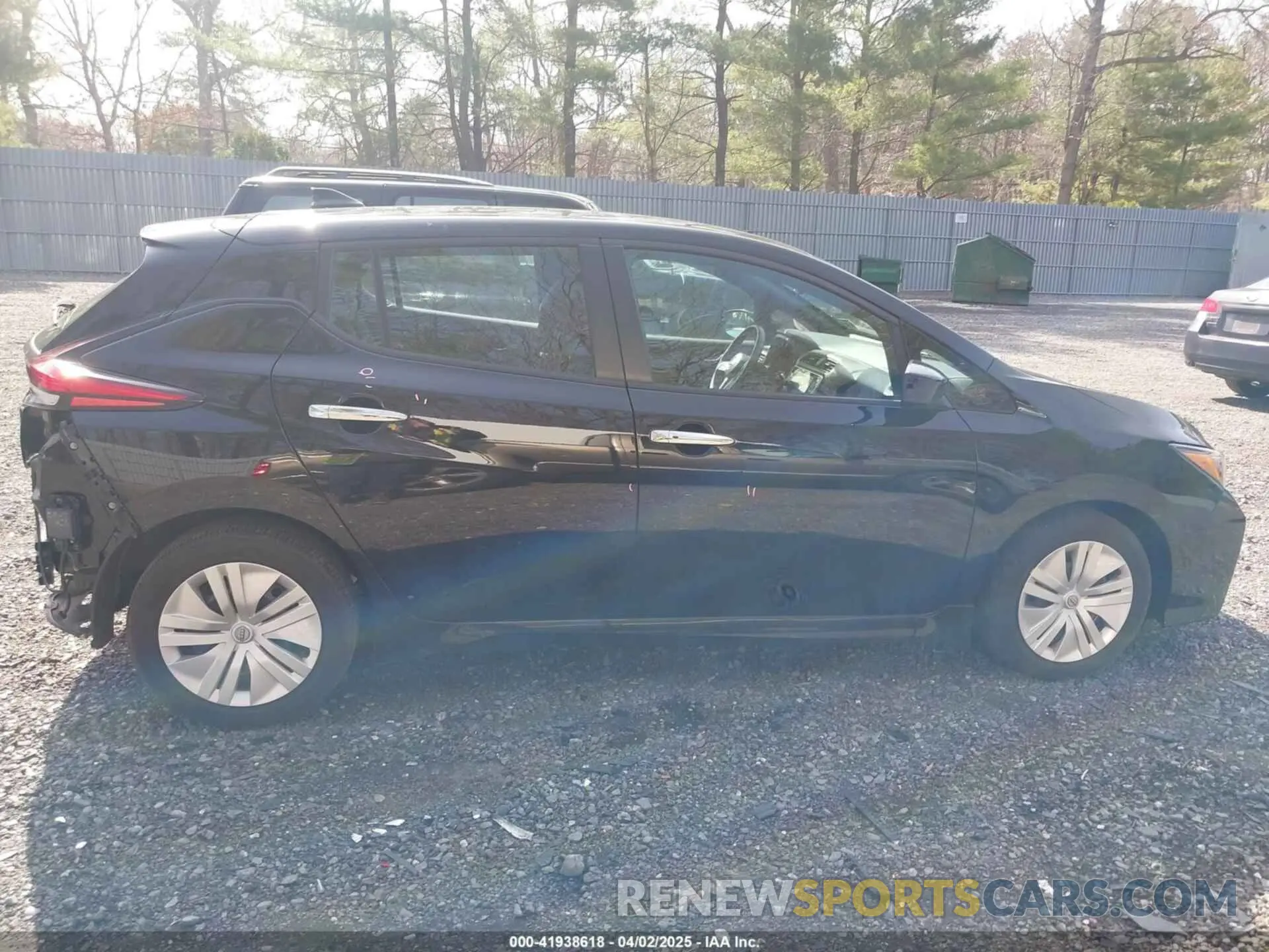 13 fotografías del automóvil dañado 1N4AZ1BV6PC560452 NISSAN LEAF 2023