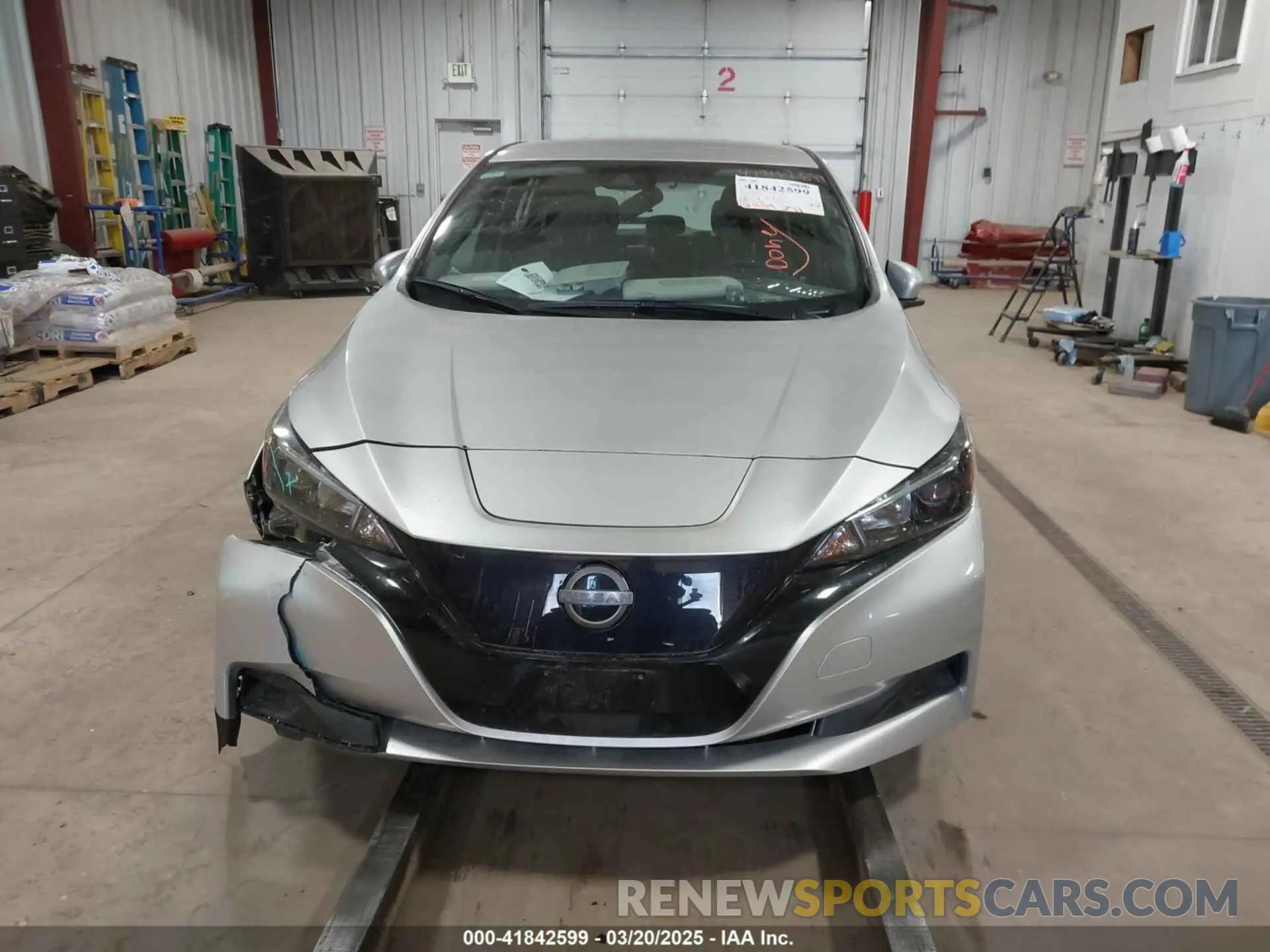12 fotografías del automóvil dañado 1N4AZ1BV9PC559344 NISSAN LEAF 2023