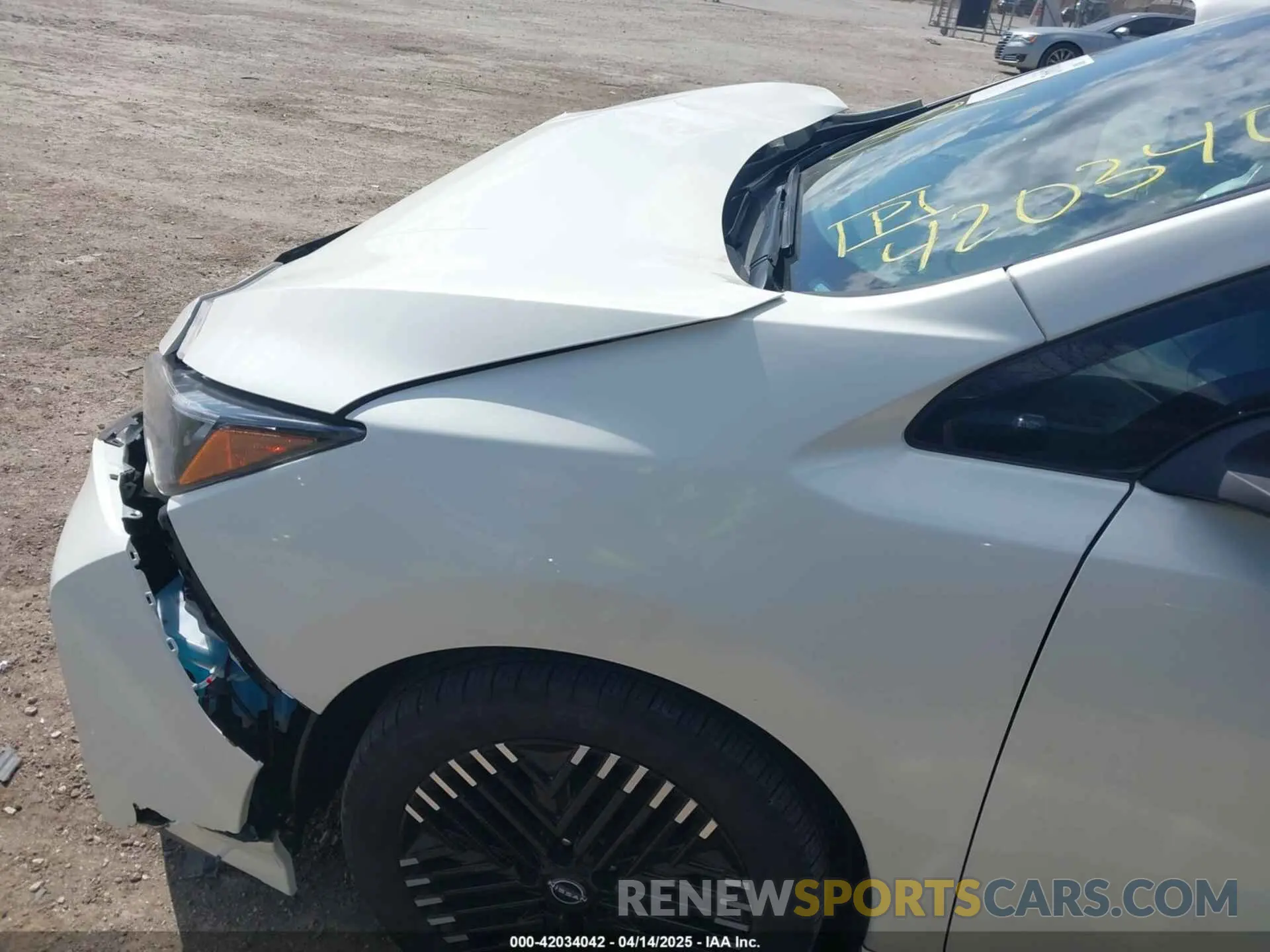 17 fotografías del automóvil dañado 1N4CZ1CV4PC557184 NISSAN LEAF 2023