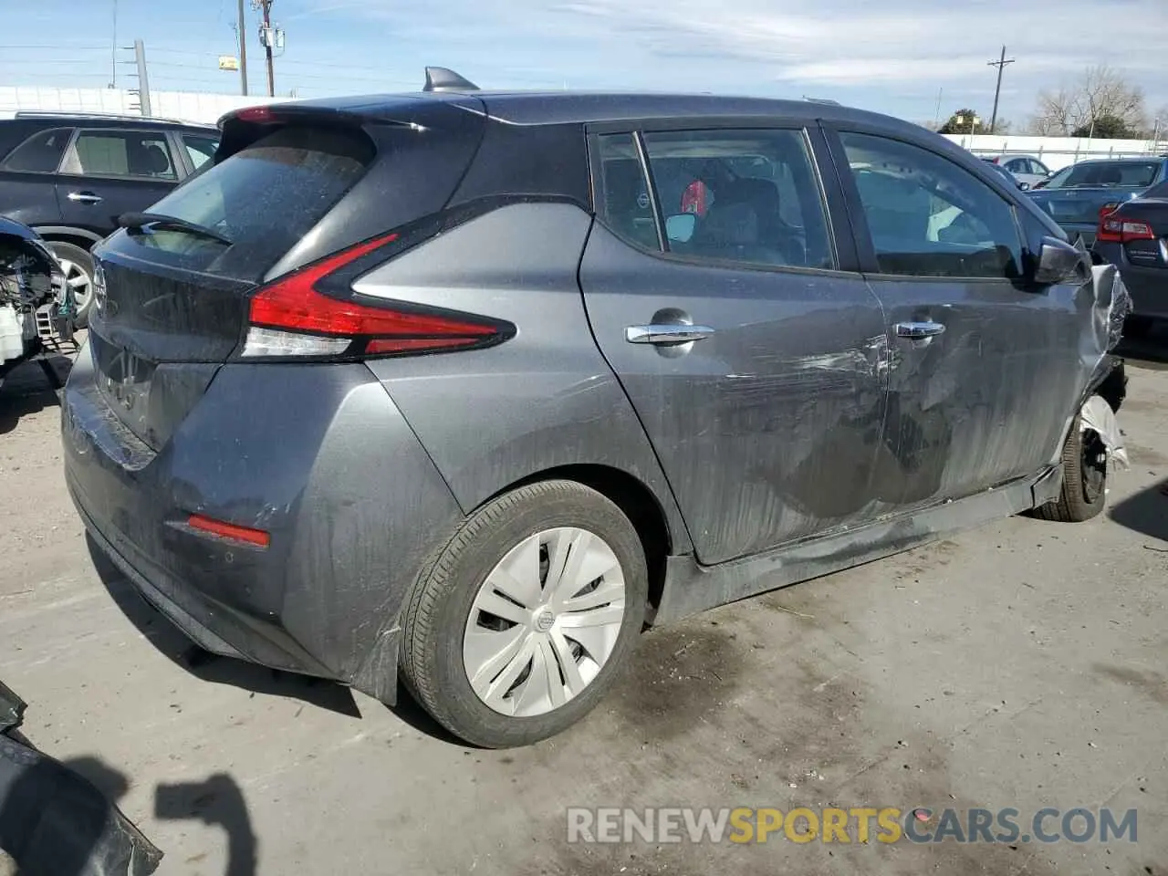 3 fotografías del automóvil dañado 1N4AZ1BV3RC555163 NISSAN LEAF 2024