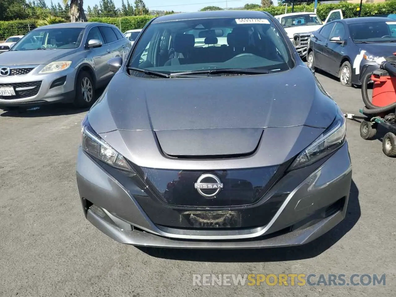 5 fotografías del automóvil dañado 1N4AZ1BV6RC556582 NISSAN LEAF 2024