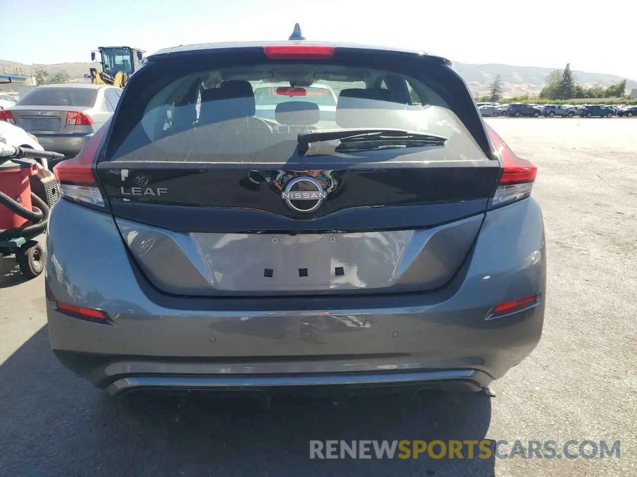 6 fotografías del automóvil dañado 1N4AZ1BV6RC556582 NISSAN LEAF 2024