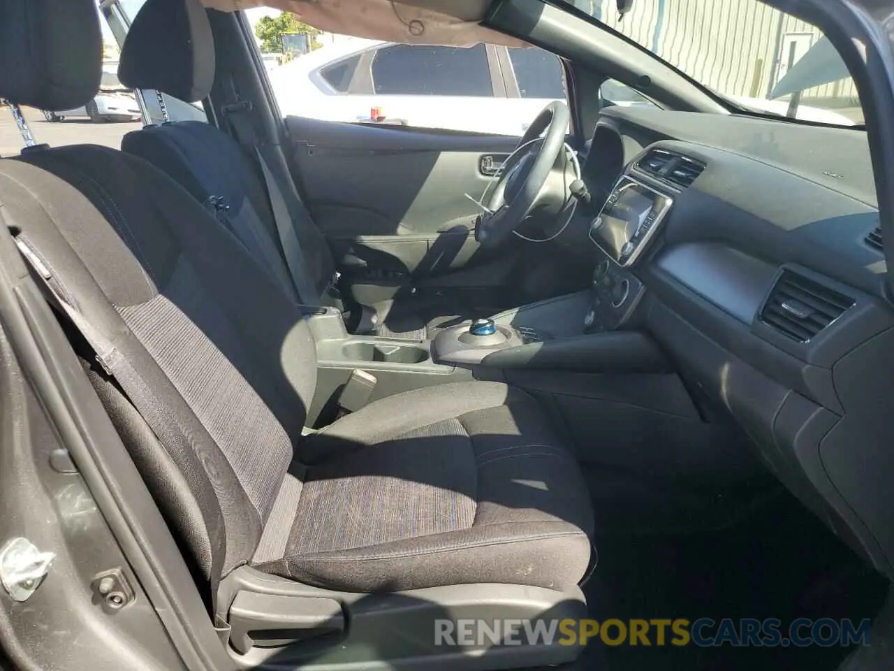 7 fotografías del automóvil dañado 1N4AZ1BV6RC556582 NISSAN LEAF 2024