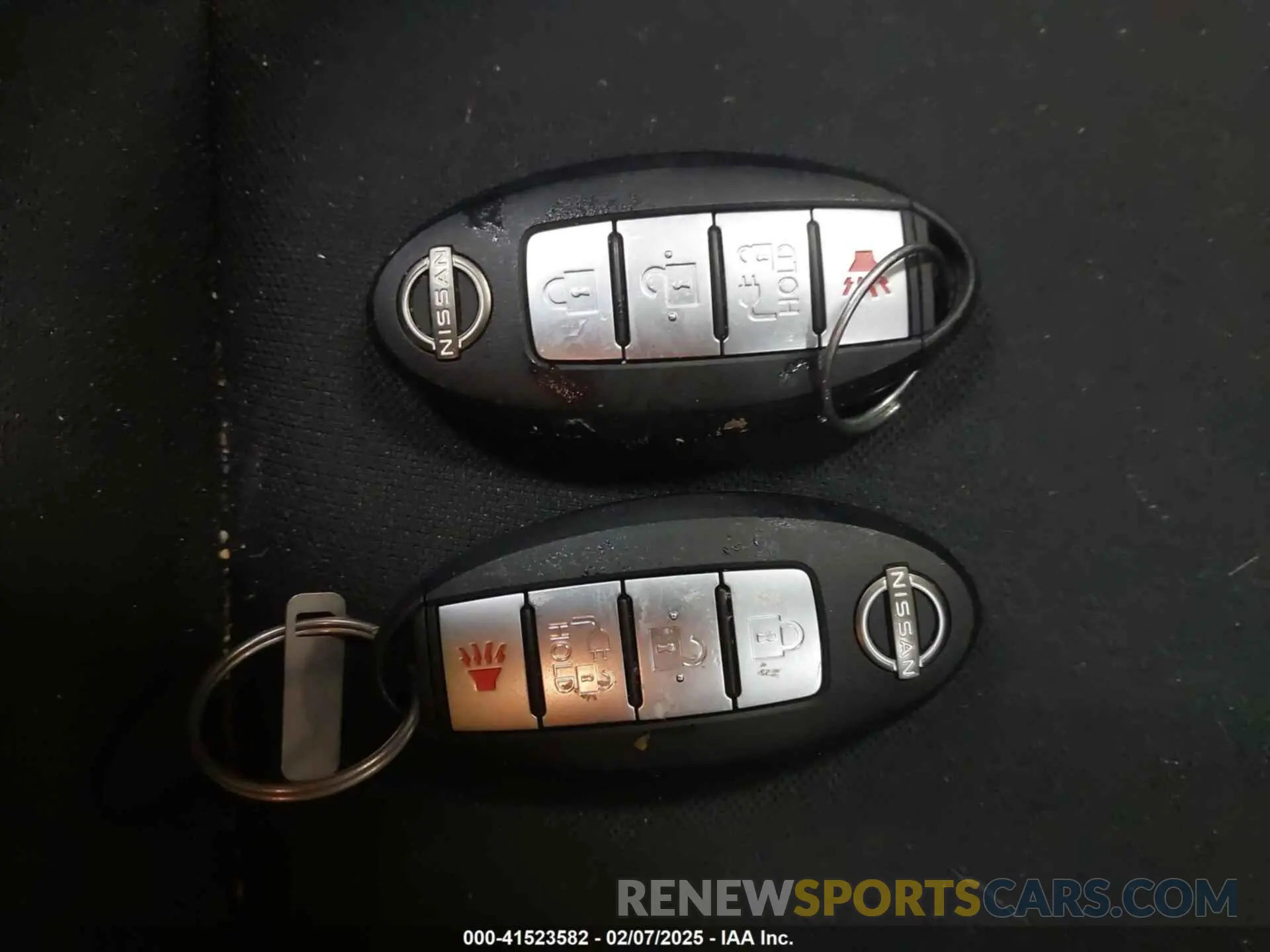 11 fotografías del automóvil dañado 1N4CZ1CV4RC553137 NISSAN LEAF 2024
