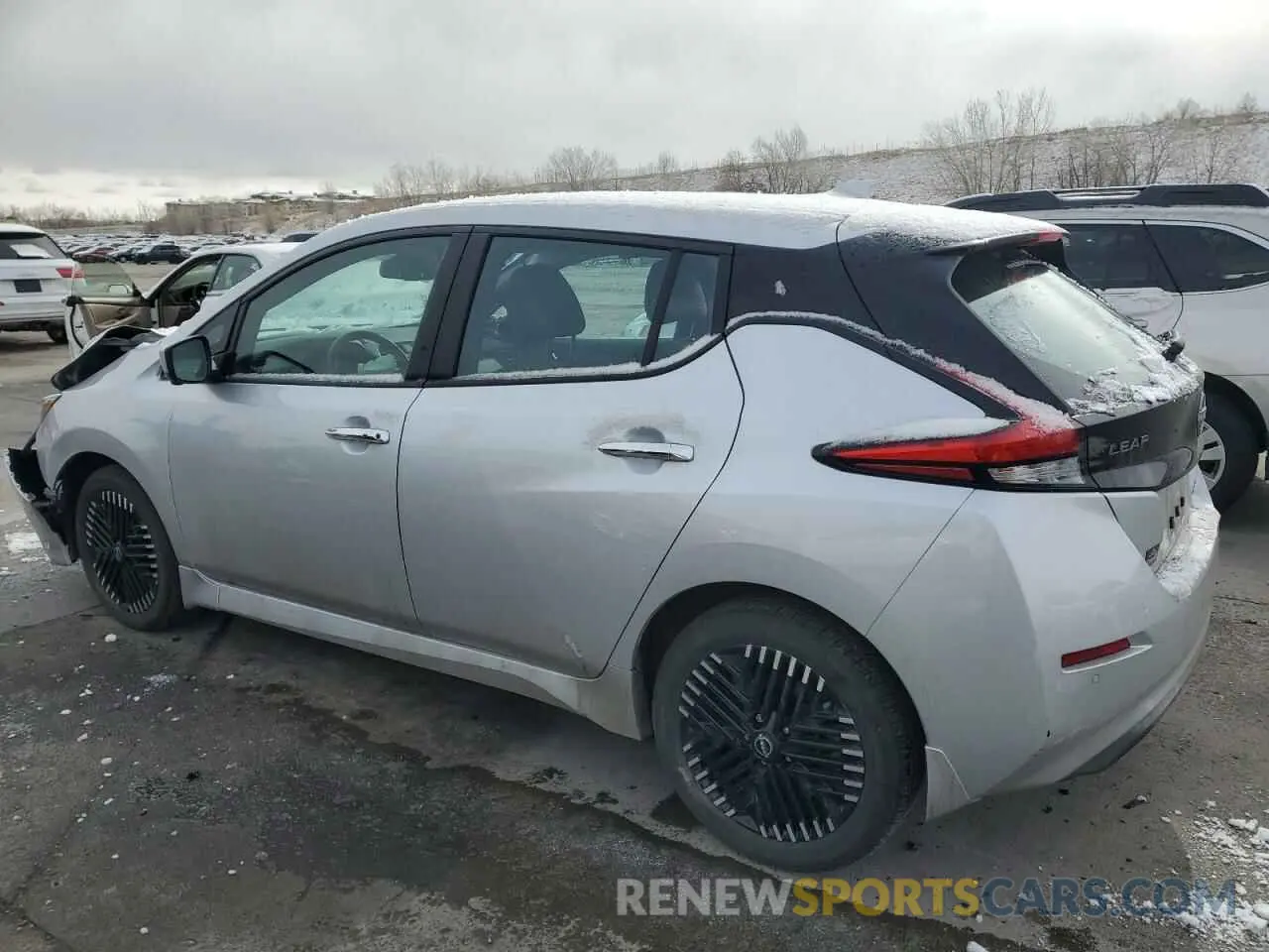 2 fotografías del automóvil dañado 1N4CZ1CV7RC553147 NISSAN LEAF 2024
