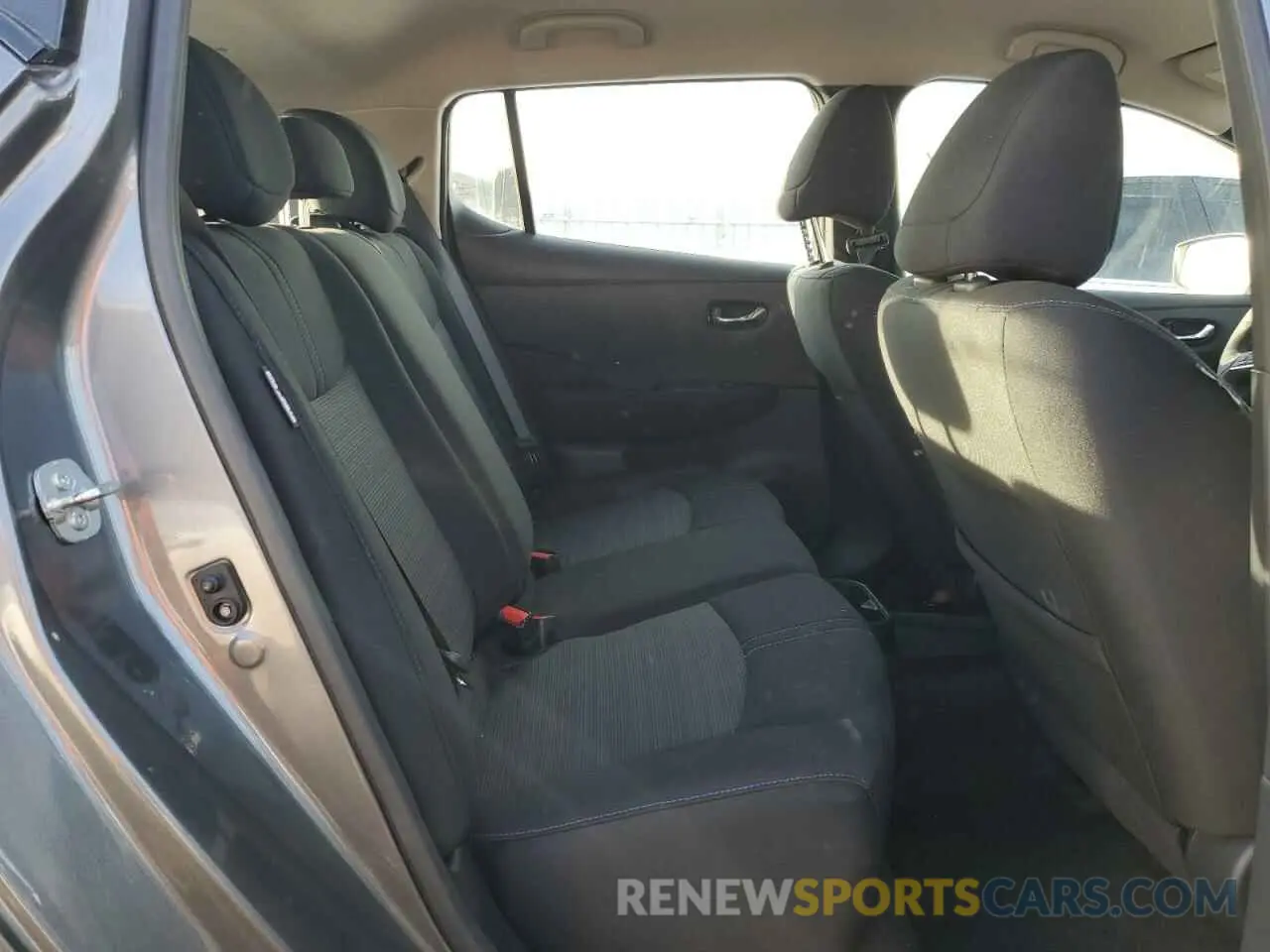 10 fotografías del automóvil dañado 1N4AZ1BV1SC560402 NISSAN LEAF 2025