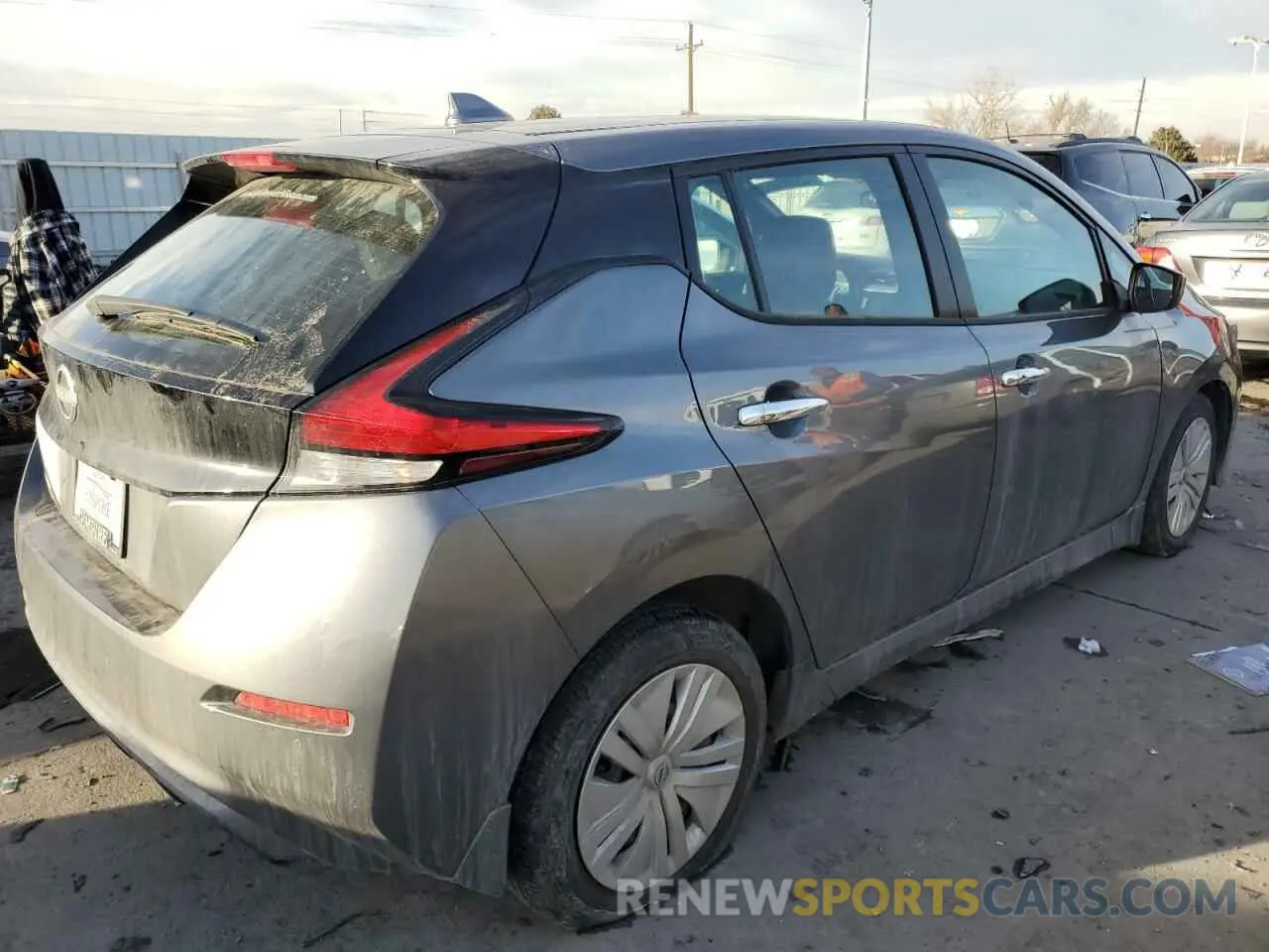3 fotografías del automóvil dañado 1N4AZ1BV1SC560402 NISSAN LEAF 2025