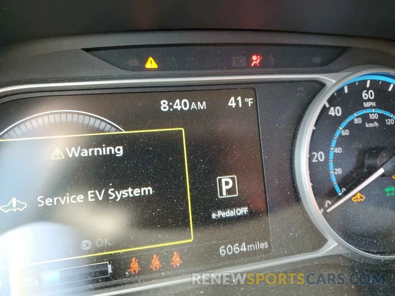 9 fotografías del automóvil dañado 1N4AZ1BV9SC559823 NISSAN LEAF 2025