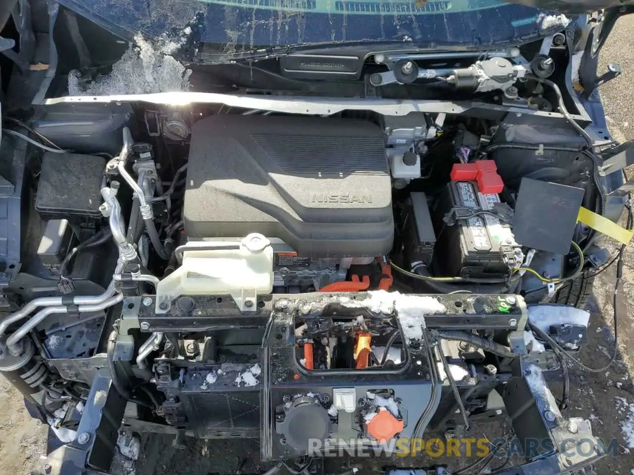 11 fotografías del automóvil dañado 1N4CZ1CV1SC557488 NISSAN LEAF 2025