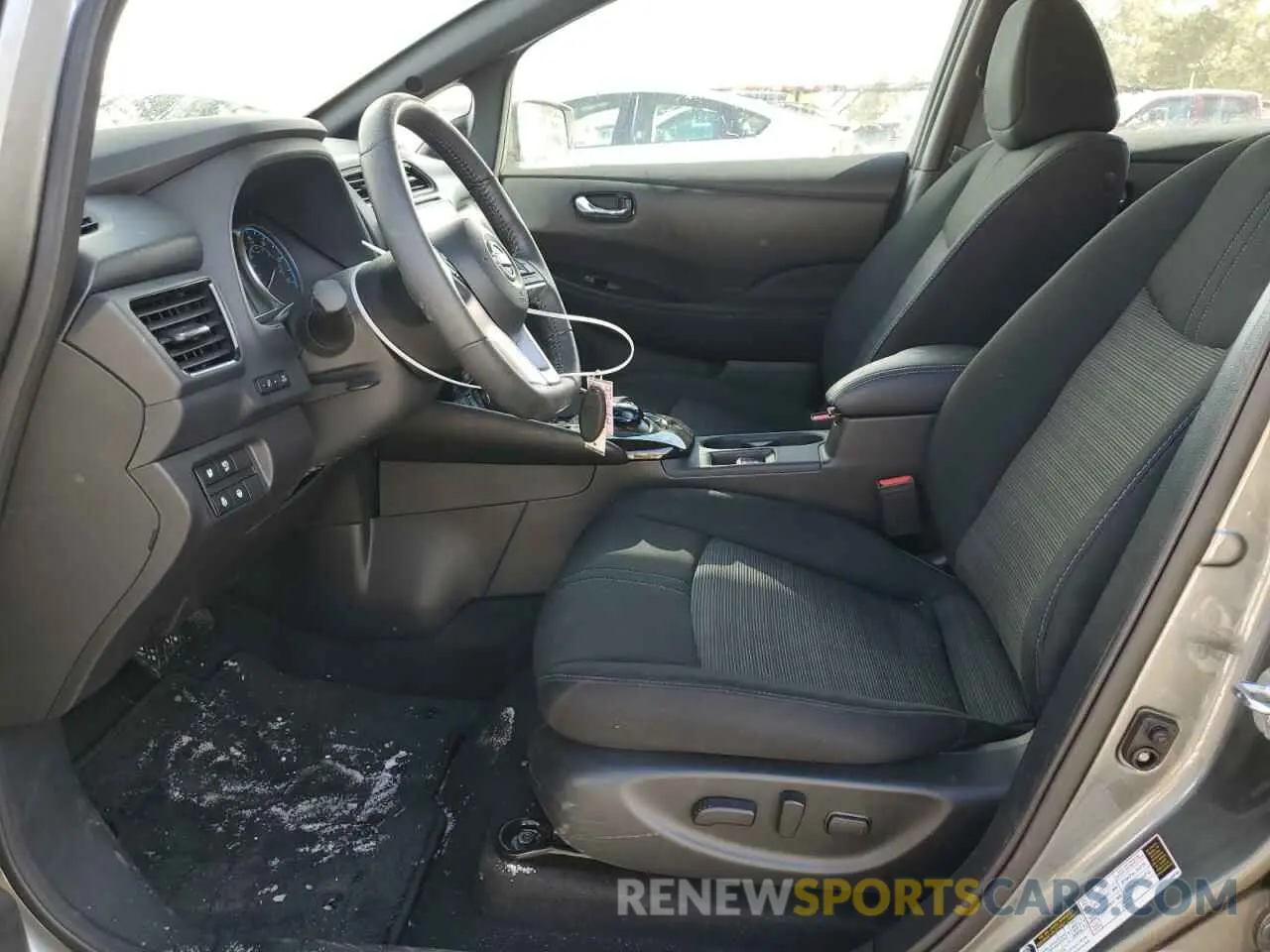 7 fotografías del automóvil dañado 1N4CZ1CV1SC557488 NISSAN LEAF 2025