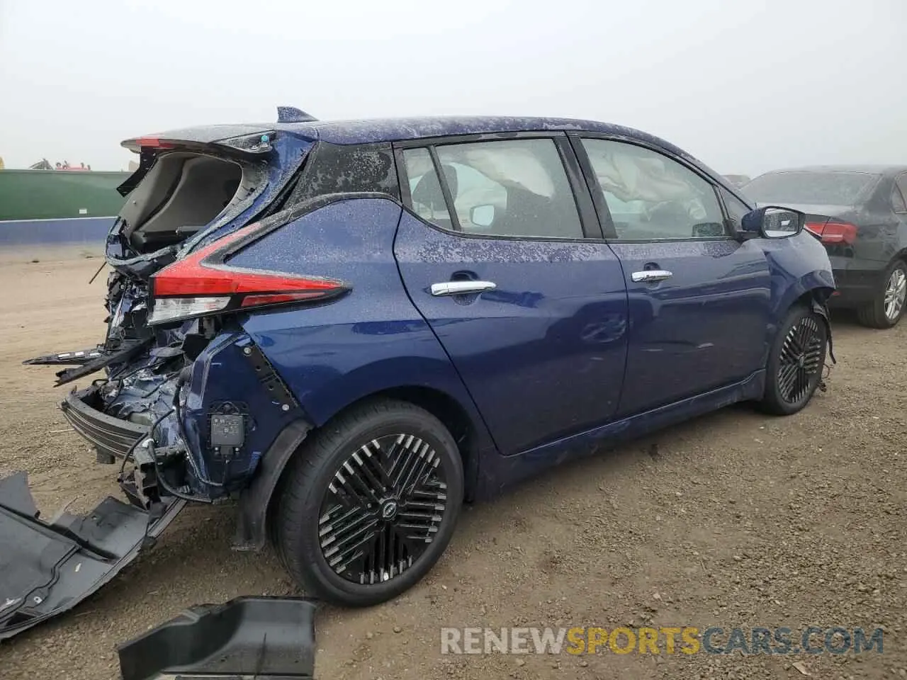 3 fotografías del automóvil dañado 1N4CZ1CV8SC561070 NISSAN LEAF 2025
