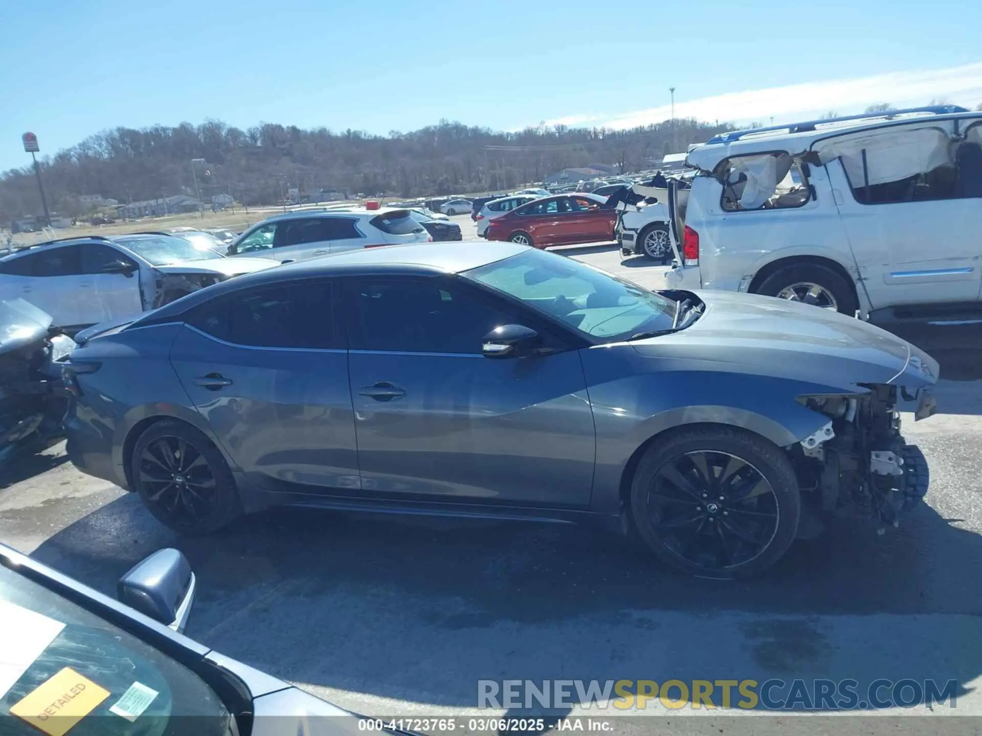 14 fotografías del automóvil dañado 1N4AA6AV0KC360617 NISSAN MAXIMA 2019