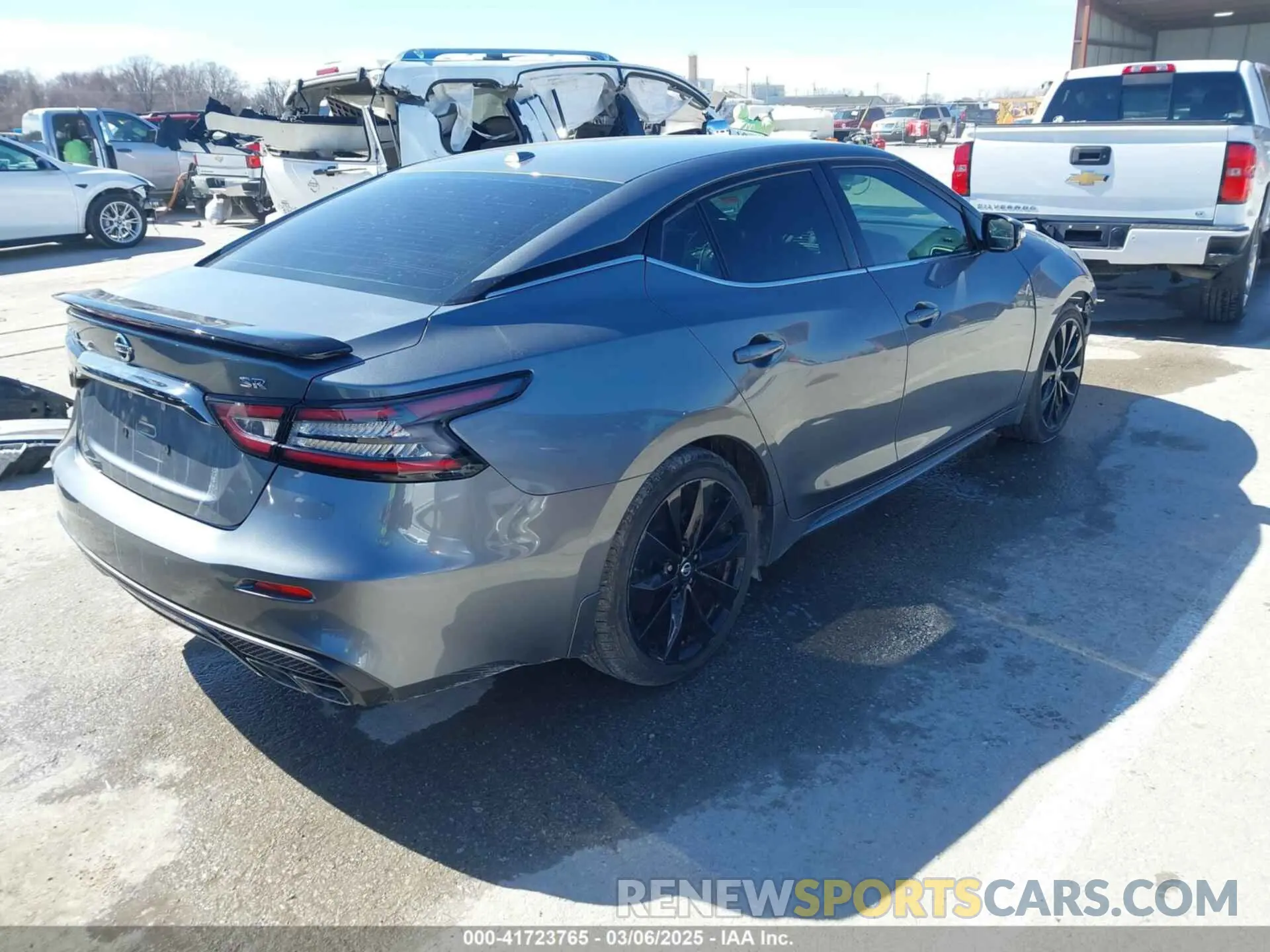 4 fotografías del automóvil dañado 1N4AA6AV0KC360617 NISSAN MAXIMA 2019