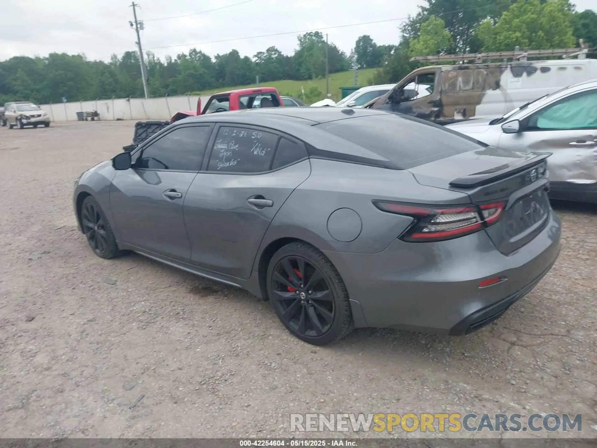 3 fotografías del automóvil dañado 1N4AA6AV0KC377062 NISSAN MAXIMA 2019