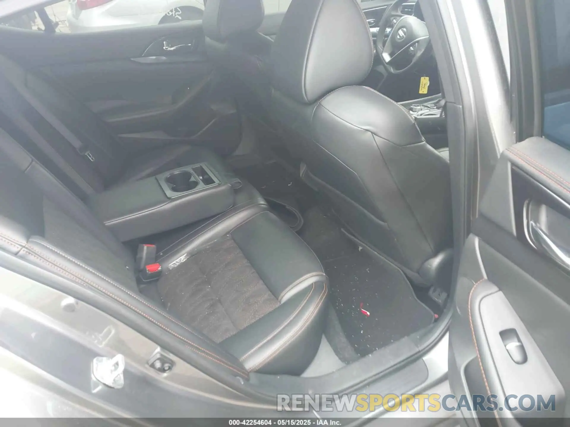 8 fotografías del automóvil dañado 1N4AA6AV0KC377062 NISSAN MAXIMA 2019