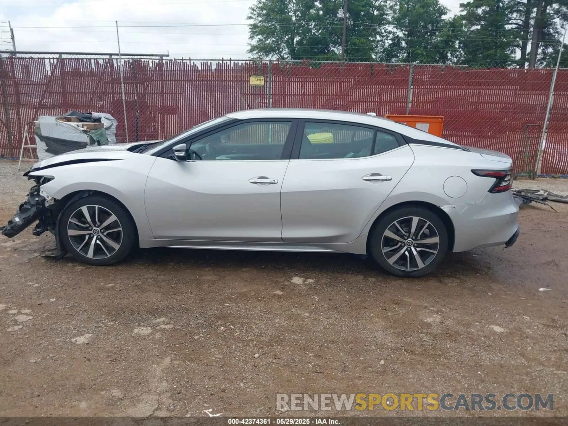 15 fotografías del automóvil dañado 1N4AA6AV1KC361453 NISSAN MAXIMA 2019