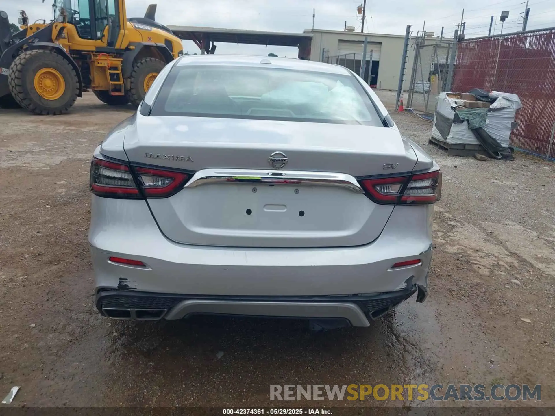 17 fotografías del automóvil dañado 1N4AA6AV1KC361453 NISSAN MAXIMA 2019