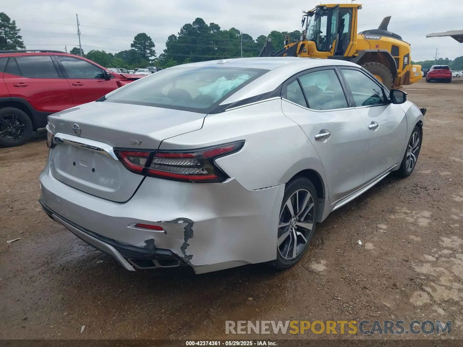 4 fotografías del automóvil dañado 1N4AA6AV1KC361453 NISSAN MAXIMA 2019