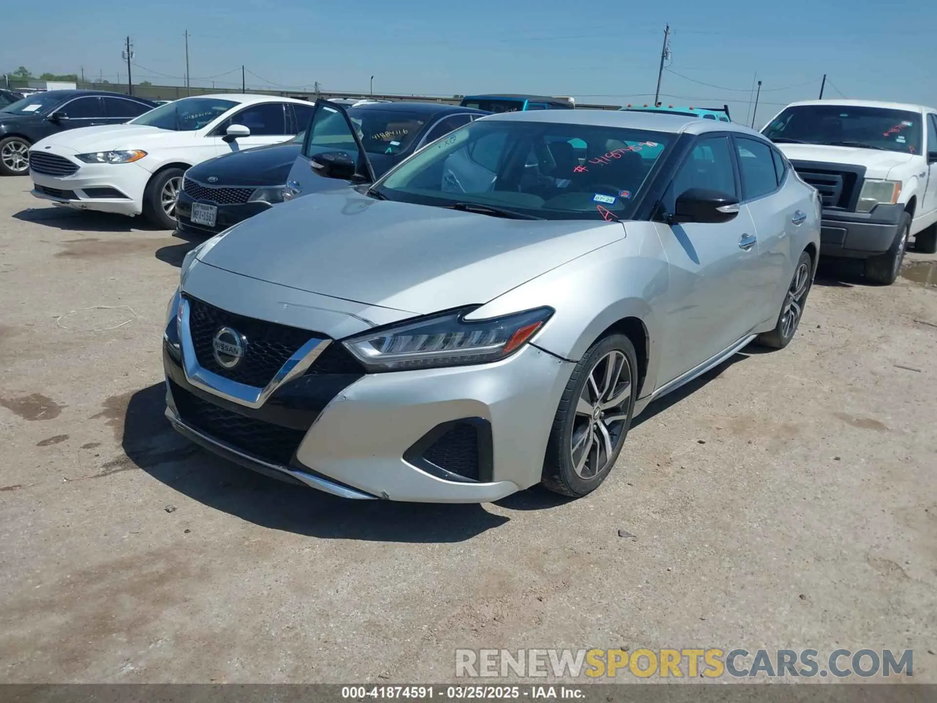 2 fotografías del automóvil dañado 1N4AA6AV1KC373456 NISSAN MAXIMA 2019