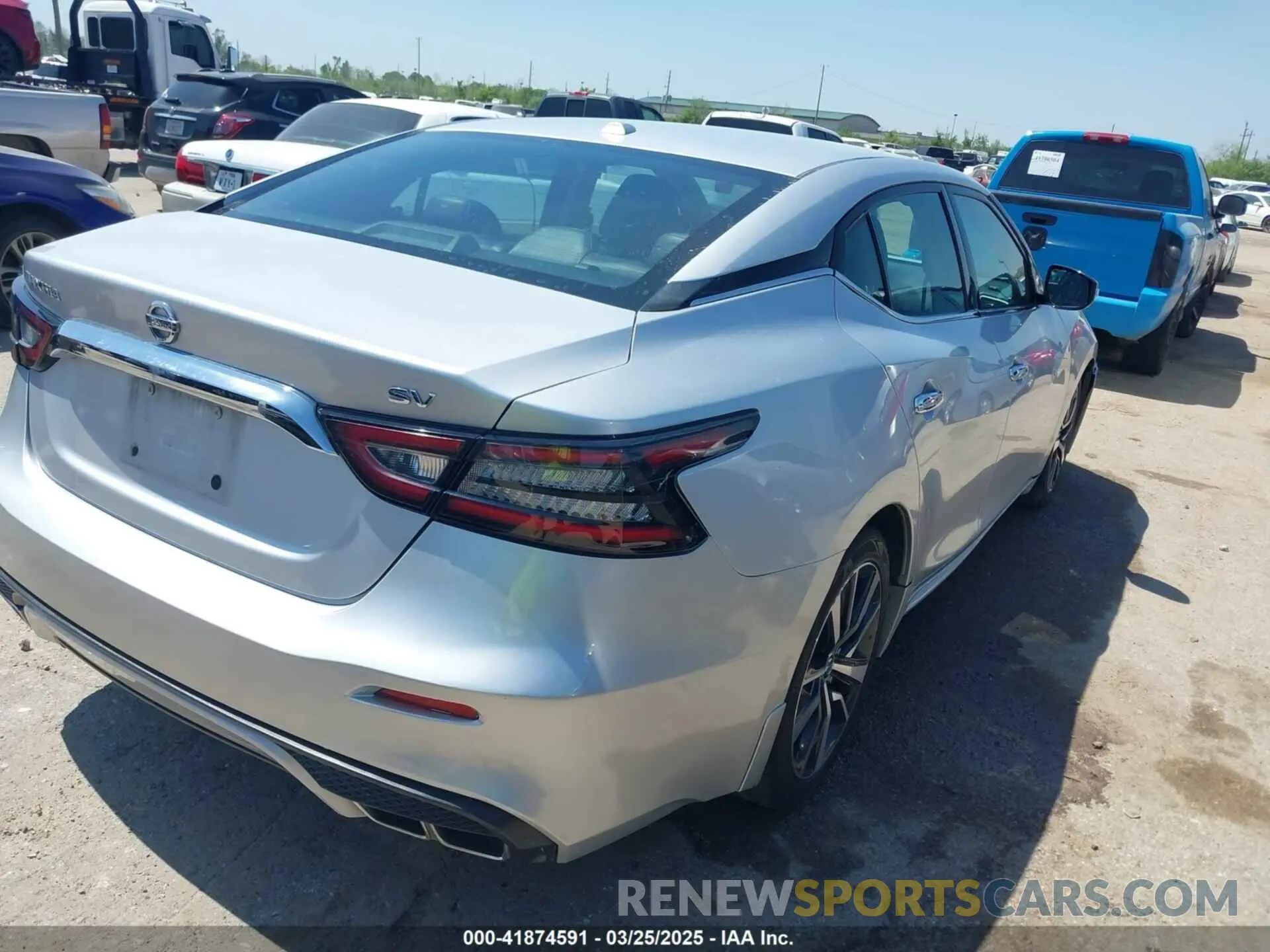 4 fotografías del automóvil dañado 1N4AA6AV1KC373456 NISSAN MAXIMA 2019