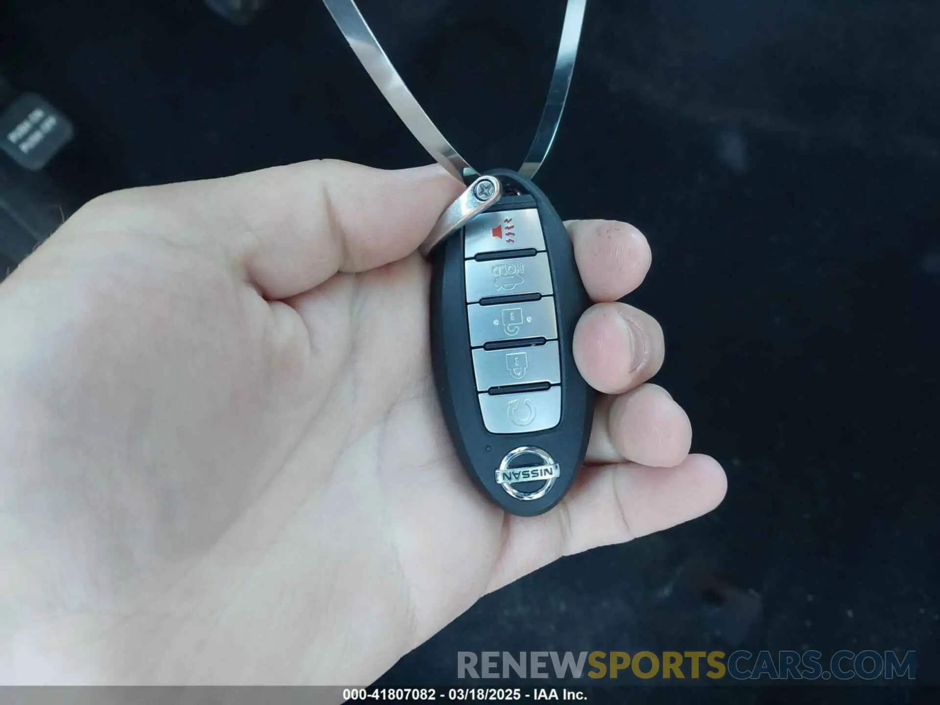 11 fotografías del automóvil dañado 1N4AA6AV1KC375062 NISSAN MAXIMA 2019