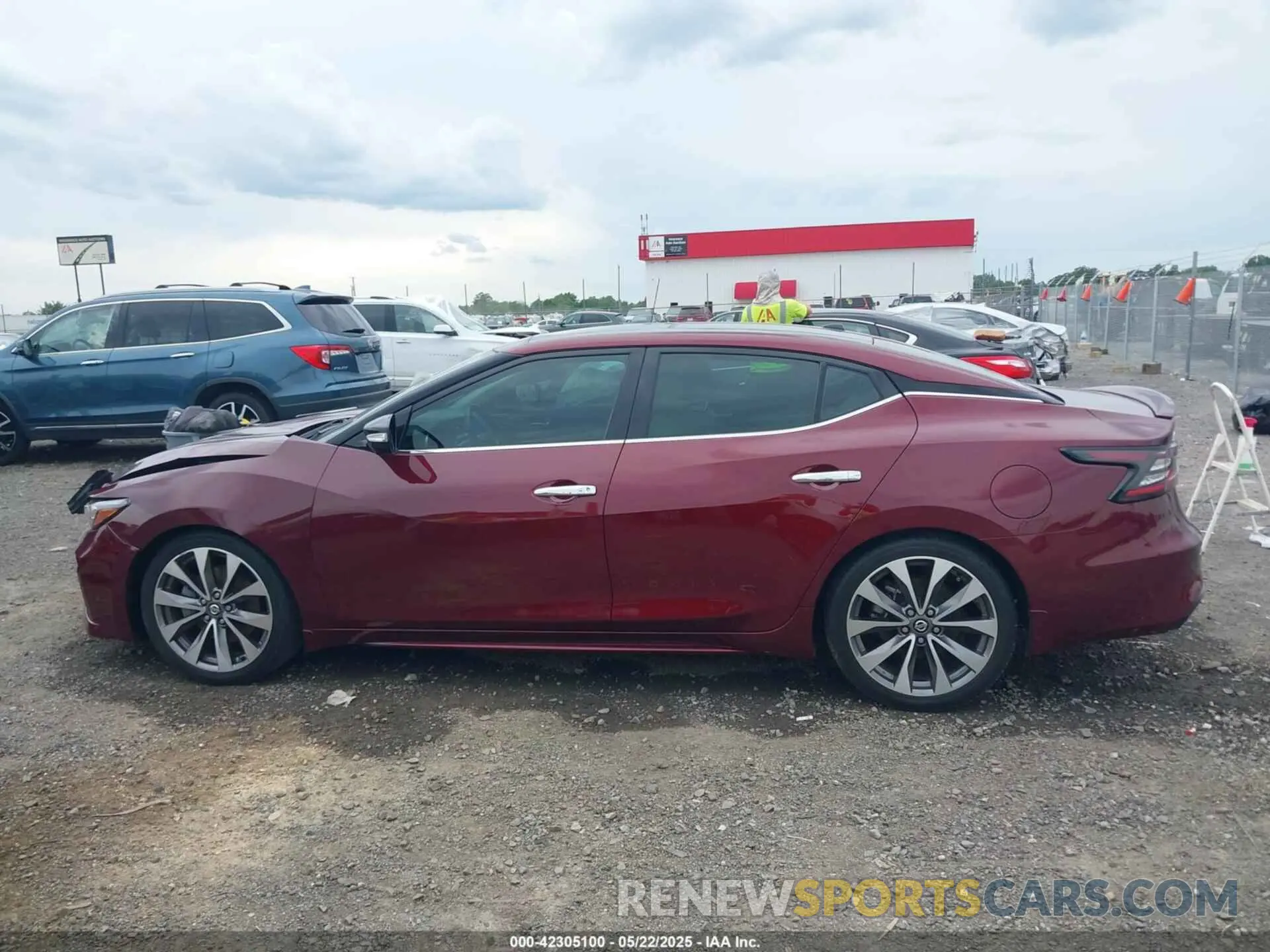 15 fotografías del automóvil dañado 1N4AA6AV1KC379936 NISSAN MAXIMA 2019