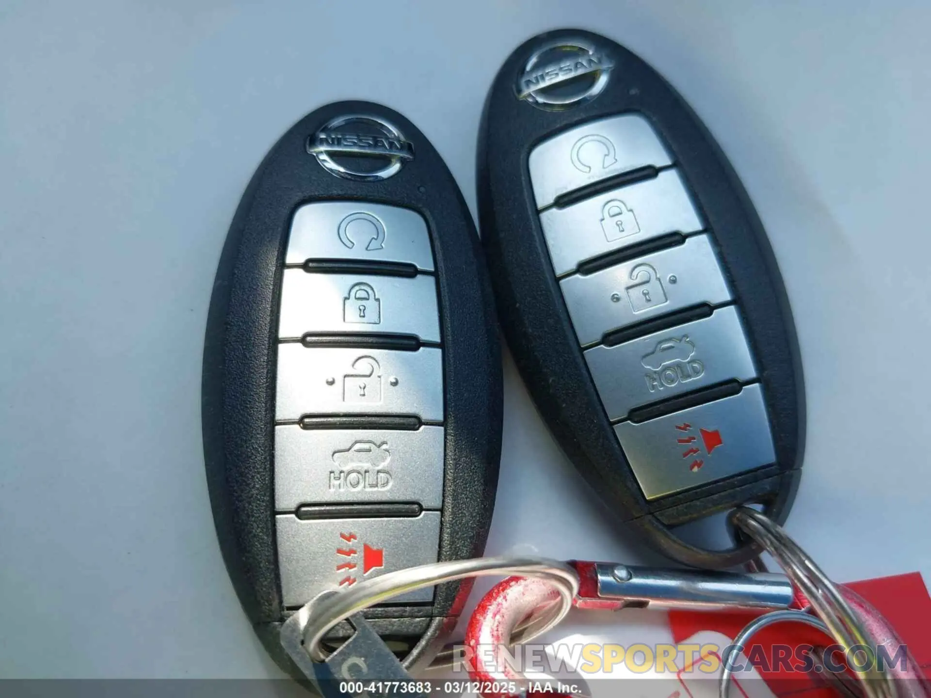 11 fotografías del automóvil dañado 1N4AA6AV3KC366766 NISSAN MAXIMA 2019