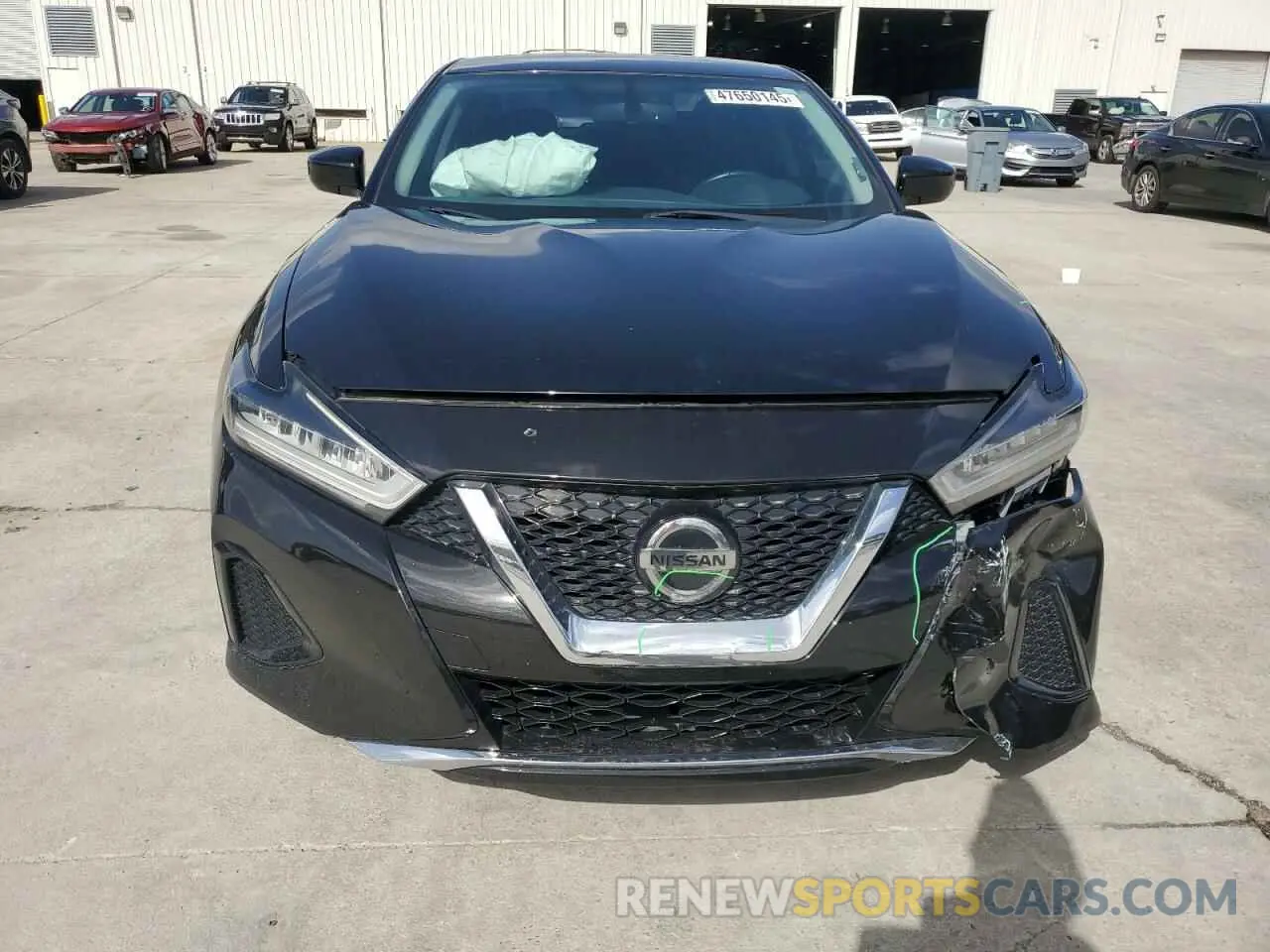 5 fotografías del automóvil dañado 1N4AA6AV3KC377332 NISSAN MAXIMA 2019