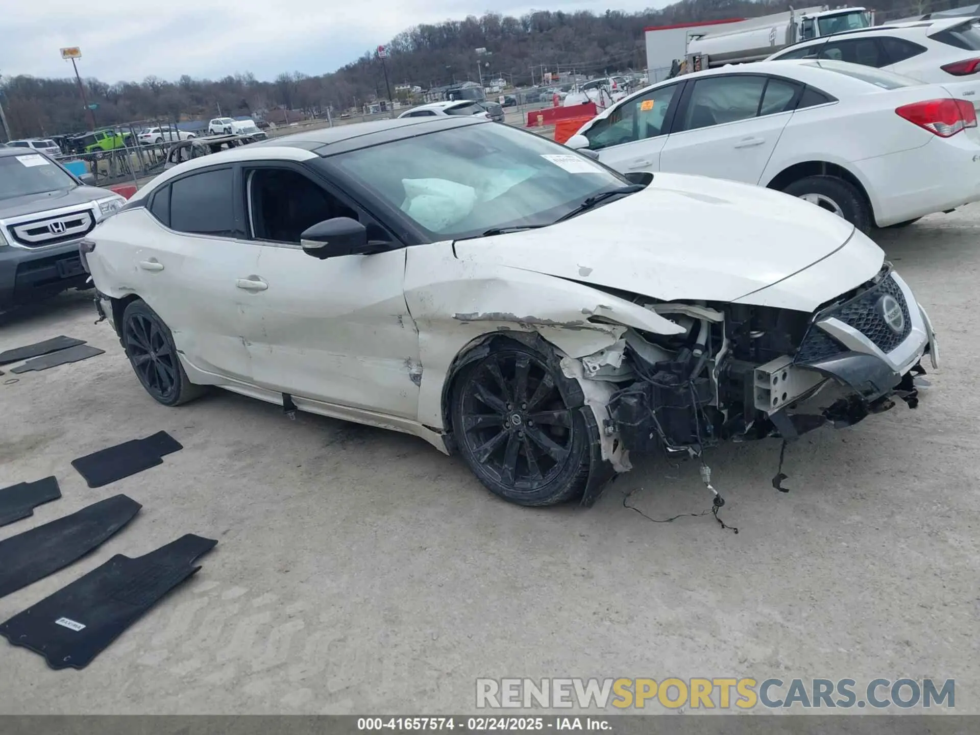 1 fotografías del automóvil dañado 1N4AA6AV4KC373824 NISSAN MAXIMA 2019