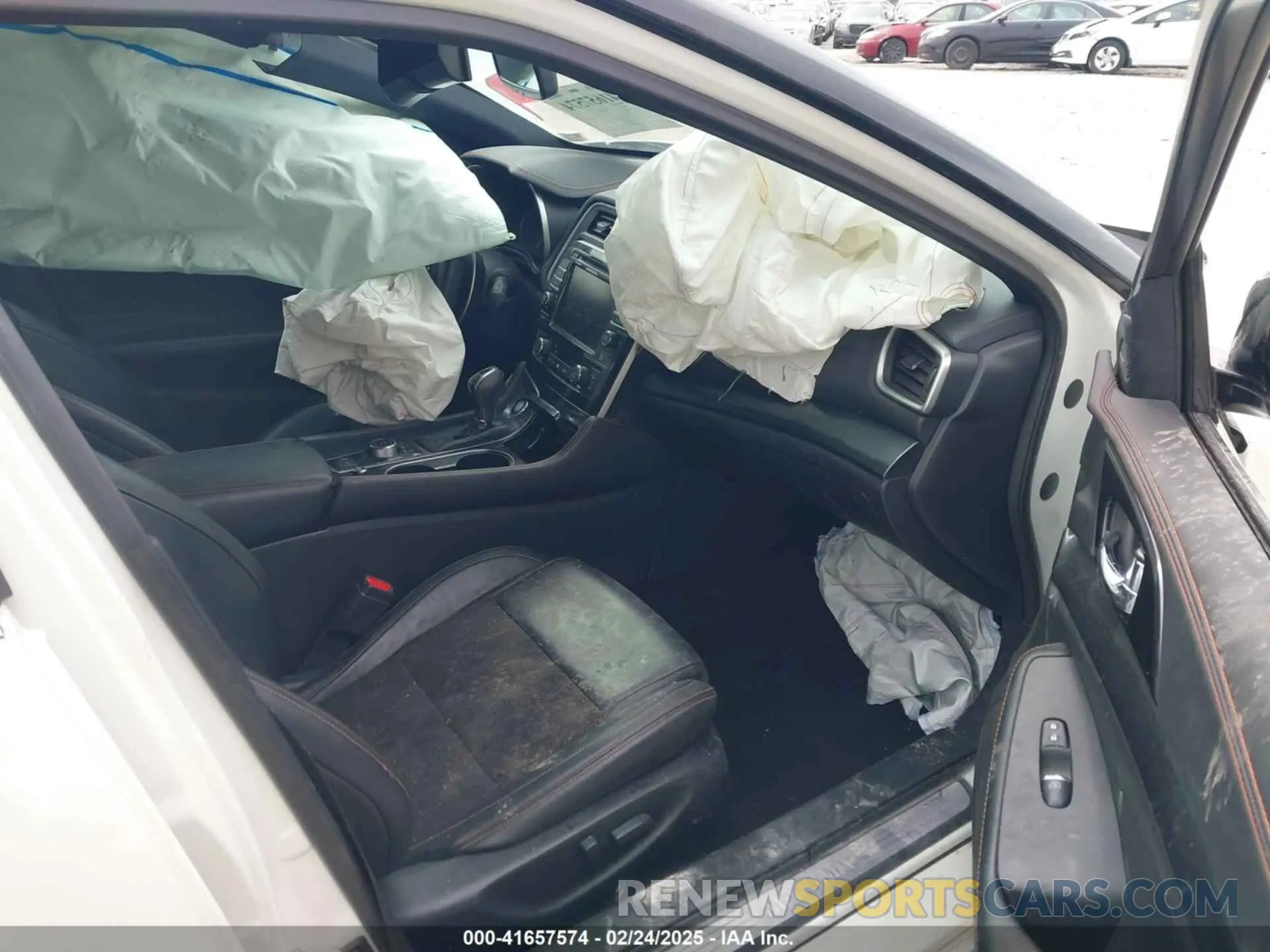 5 fotografías del automóvil dañado 1N4AA6AV4KC373824 NISSAN MAXIMA 2019