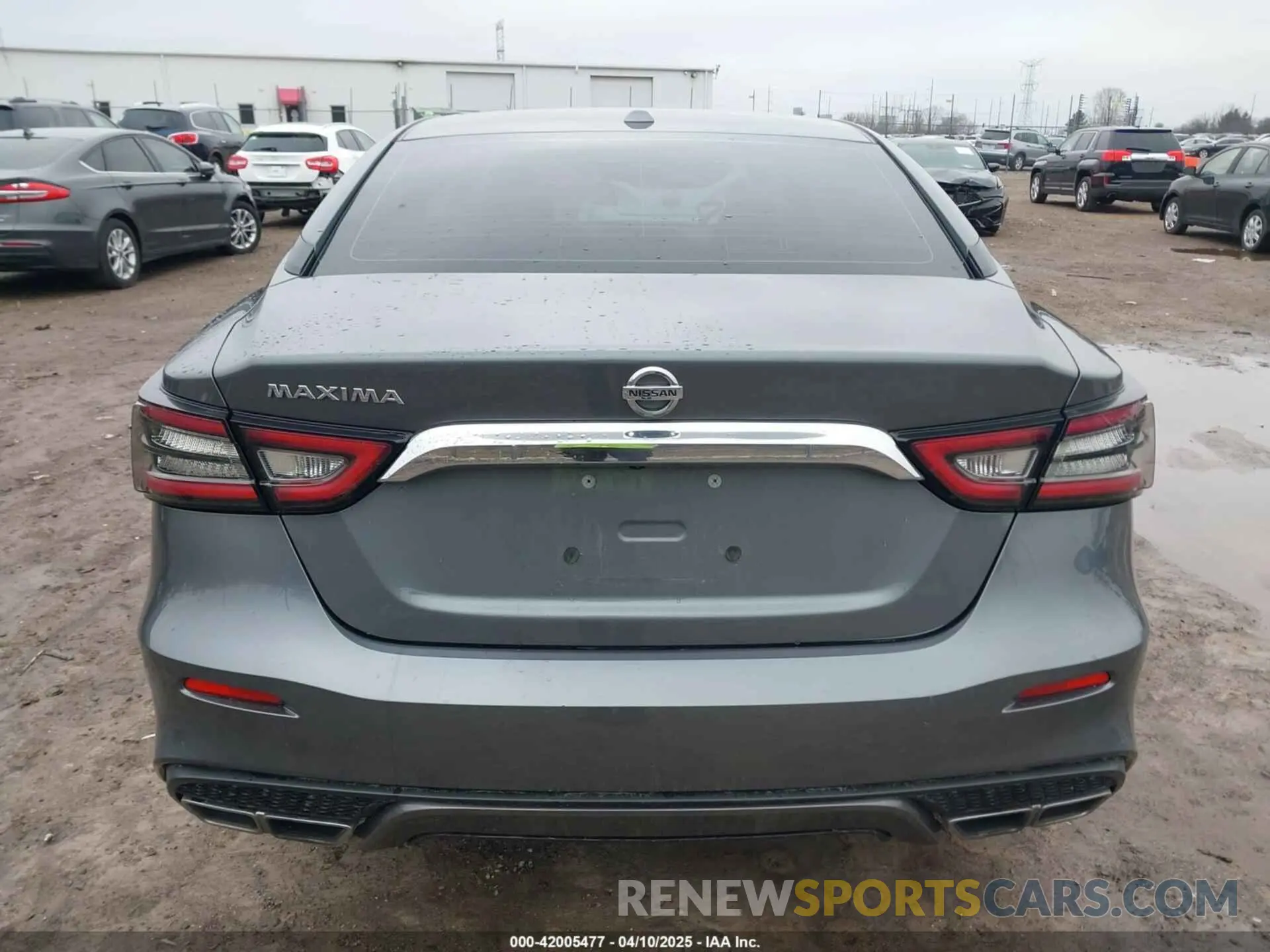 16 fotografías del automóvil dañado 1N4AA6AV4KC377243 NISSAN MAXIMA 2019