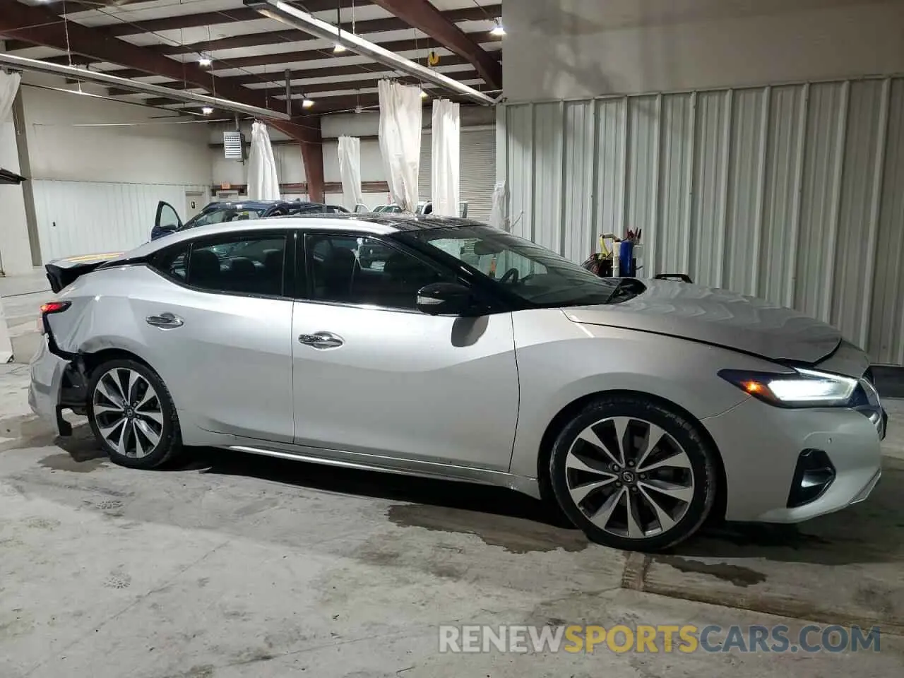 4 fotografías del automóvil dañado 1N4AA6AV4KC380191 NISSAN MAXIMA 2019