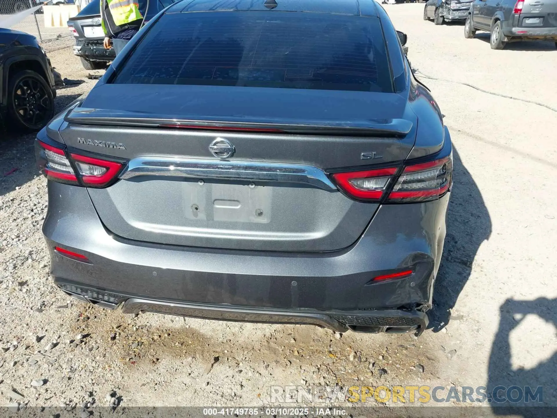 17 fotografías del automóvil dañado 1N4AA6AV5KC384122 NISSAN MAXIMA 2019